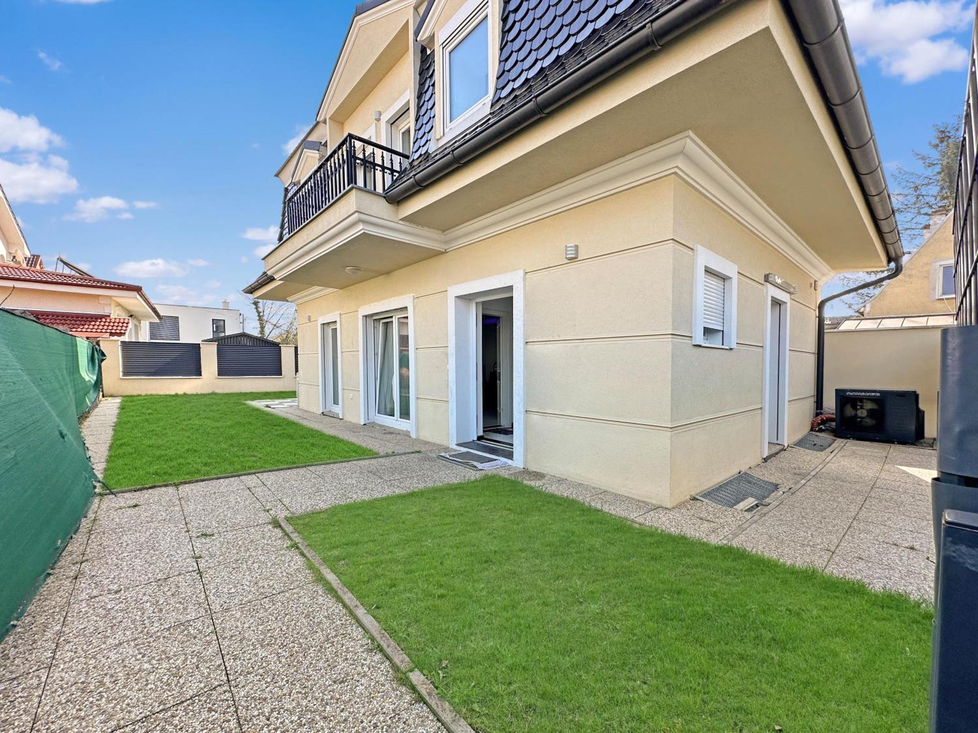 Villa Luxurious In A Quiet Area In Vienna