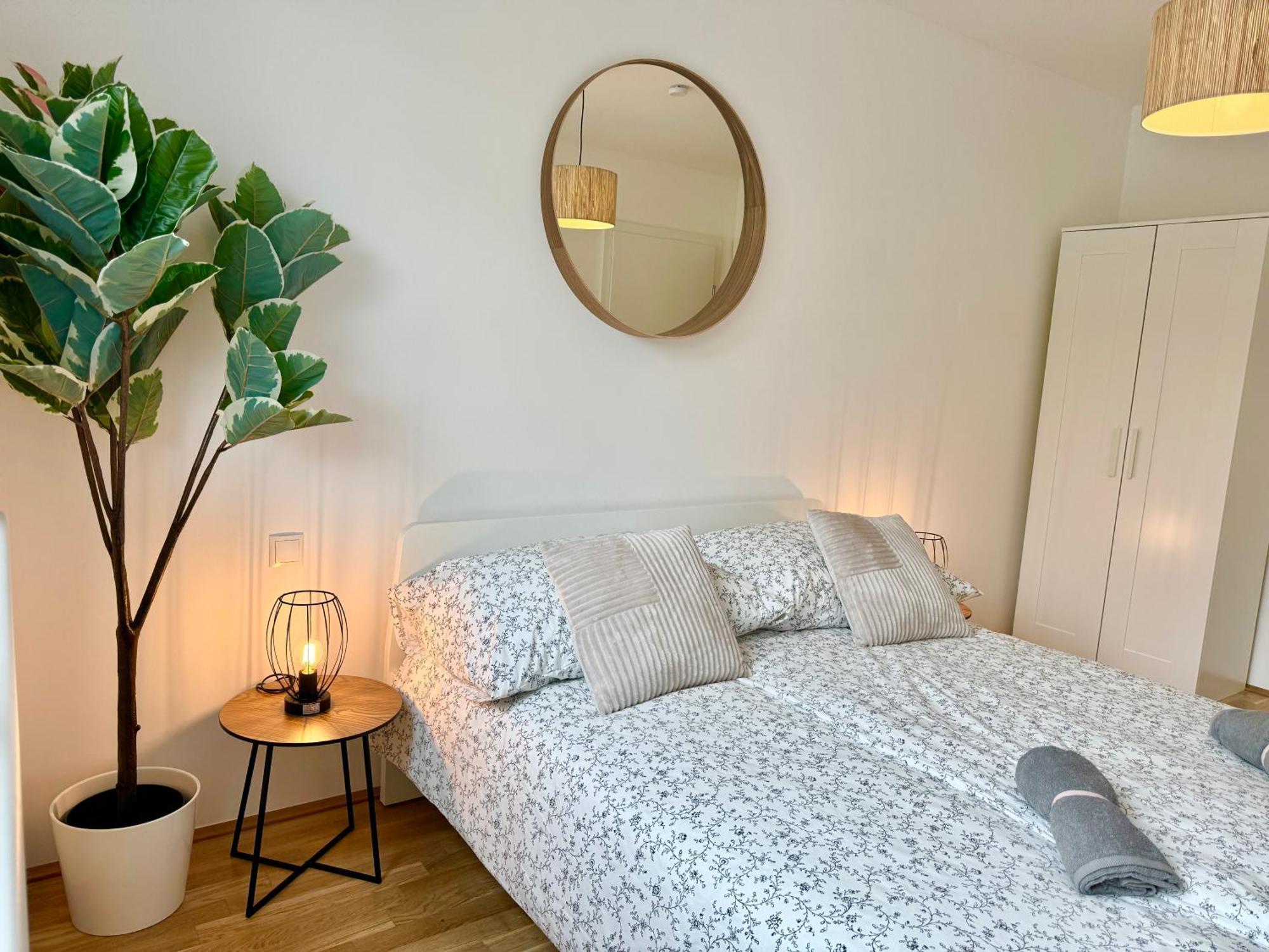 Apartment Modern Premium With Balcony *