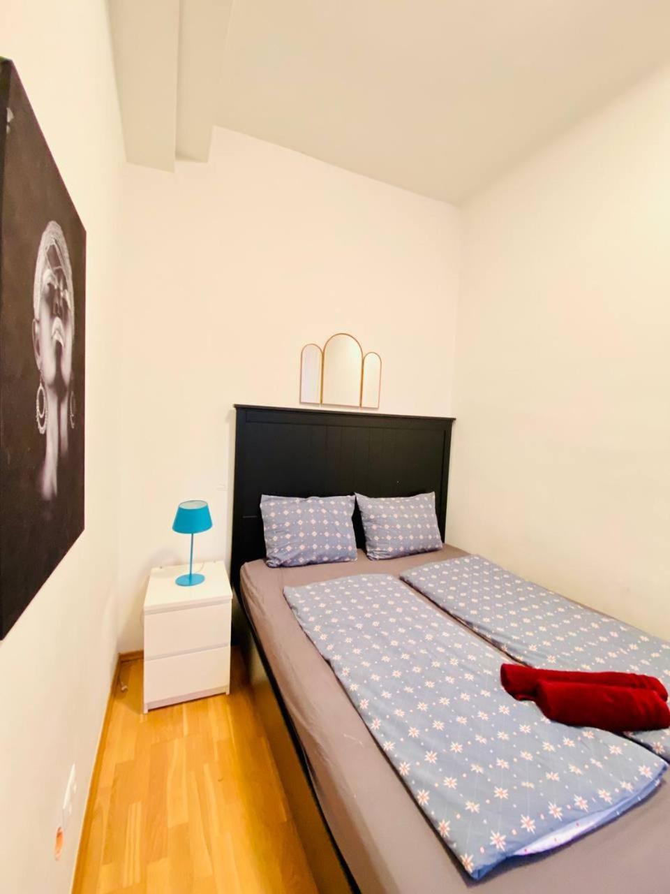 Family Th8 8 Apartment