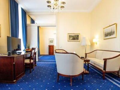 Ambassador 5* Vienna