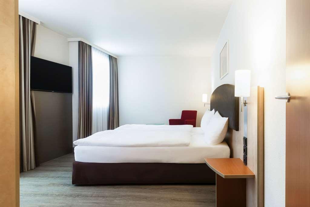 Intercityhotel 4*