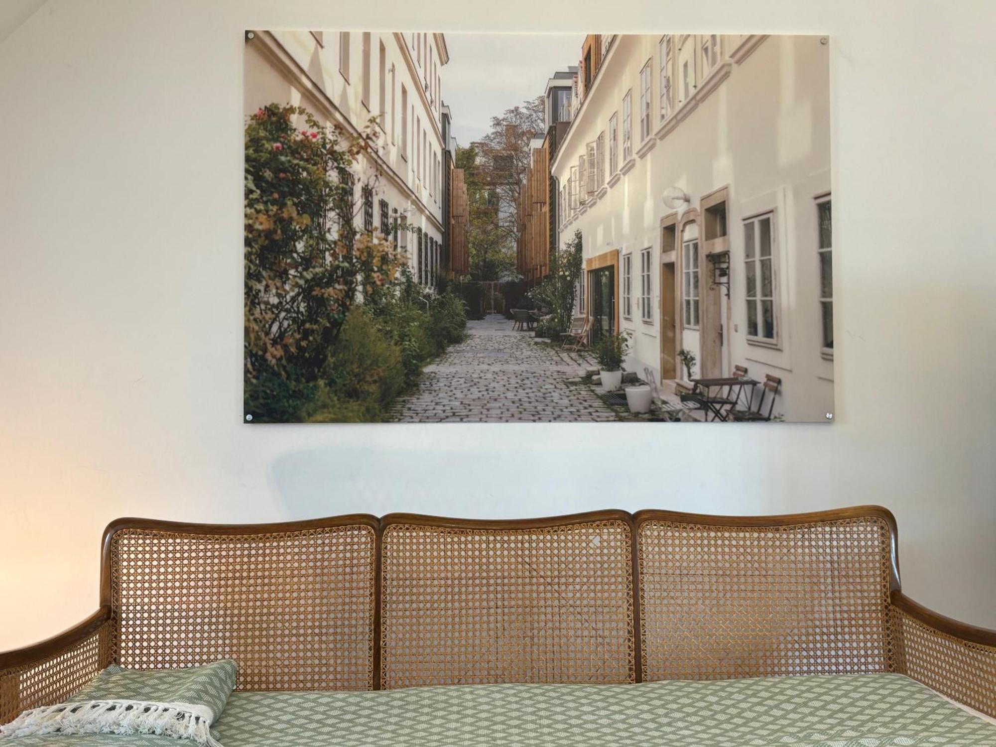 Grosszuegiges In Historischem Gebaeude Apartment
