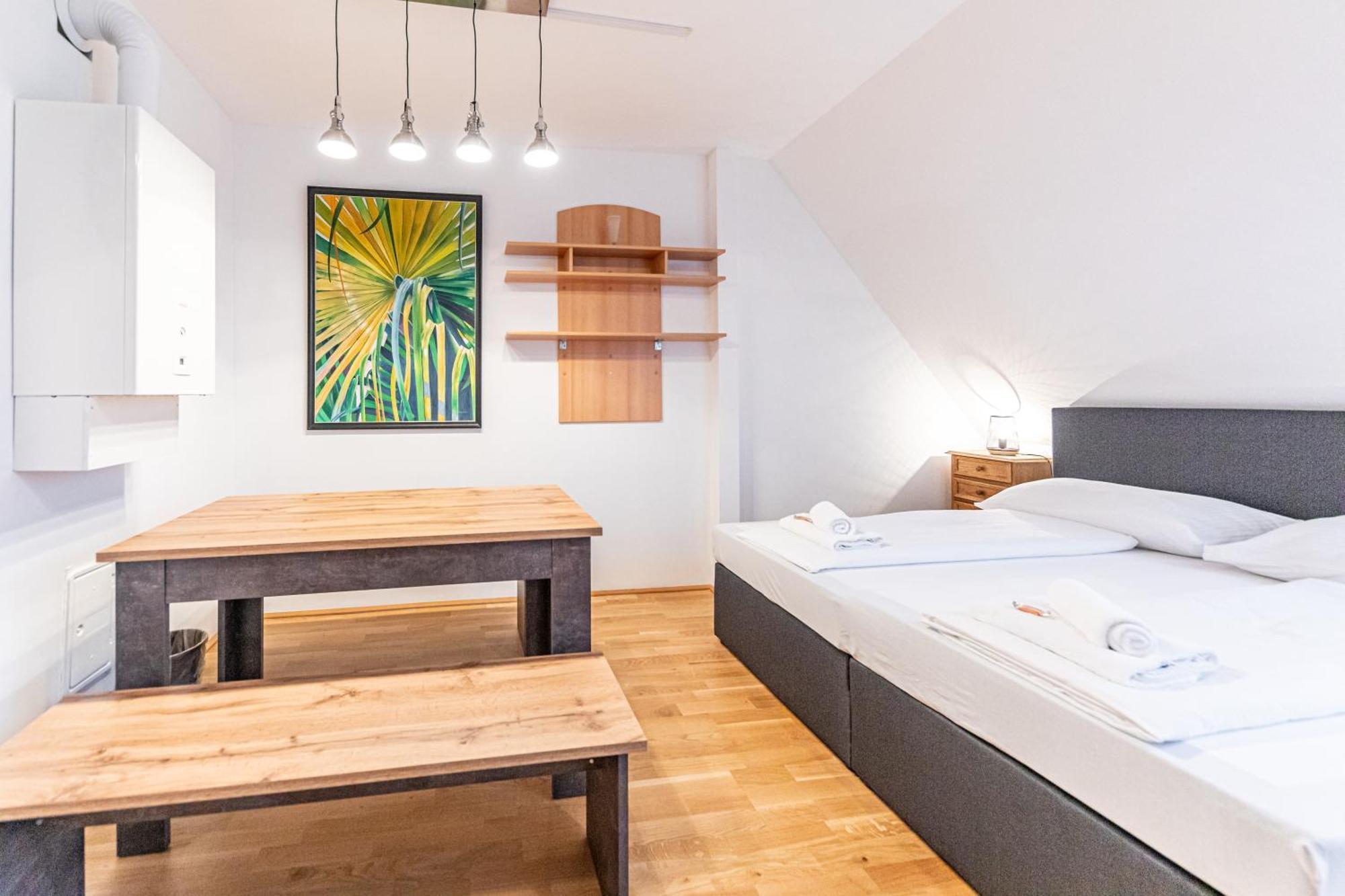 Penthouse By Jr Apartment