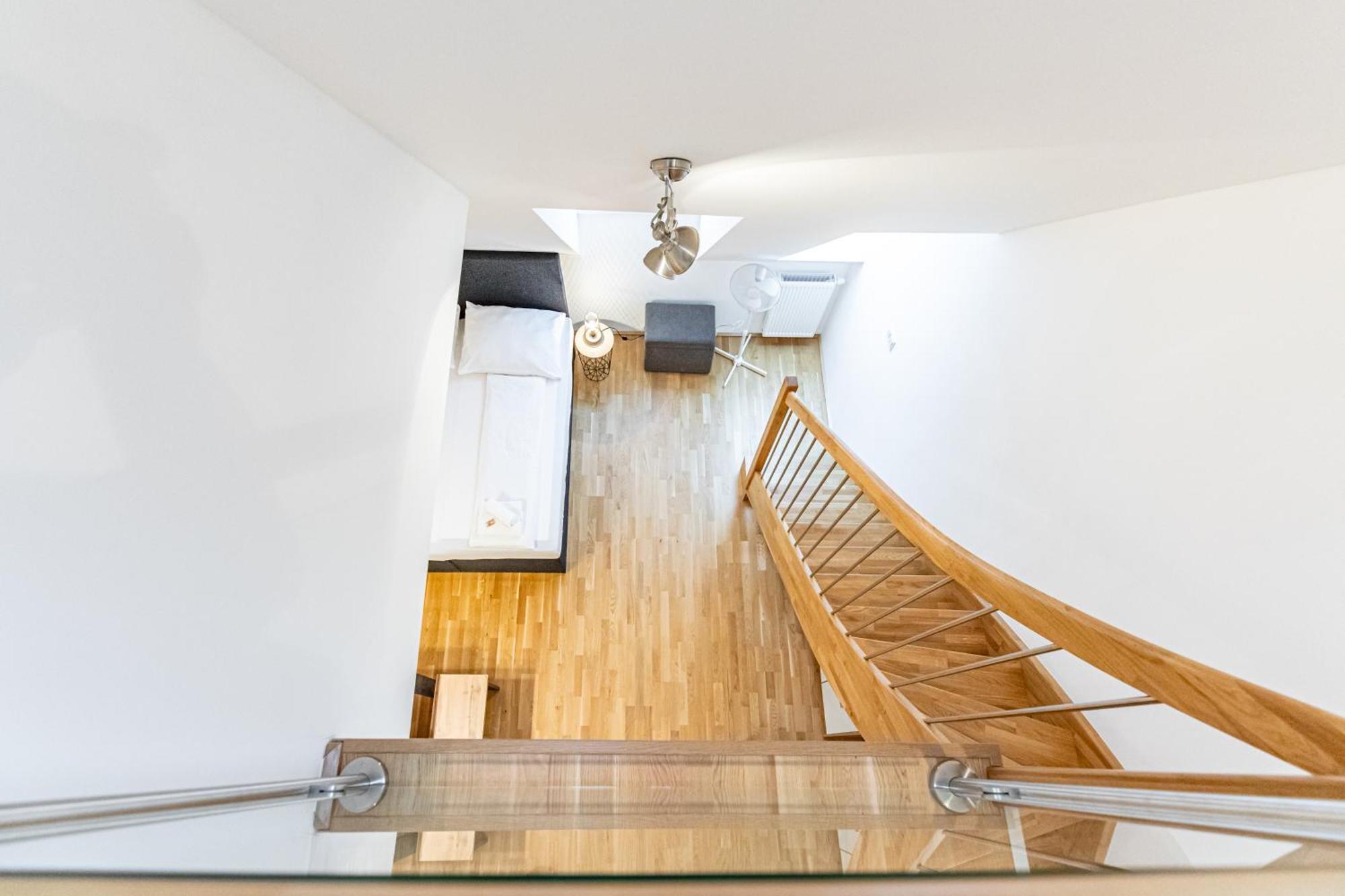 Penthouse By Jr Vienna