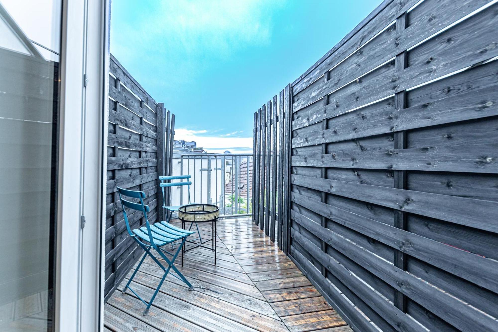 Penthouse By Jr *