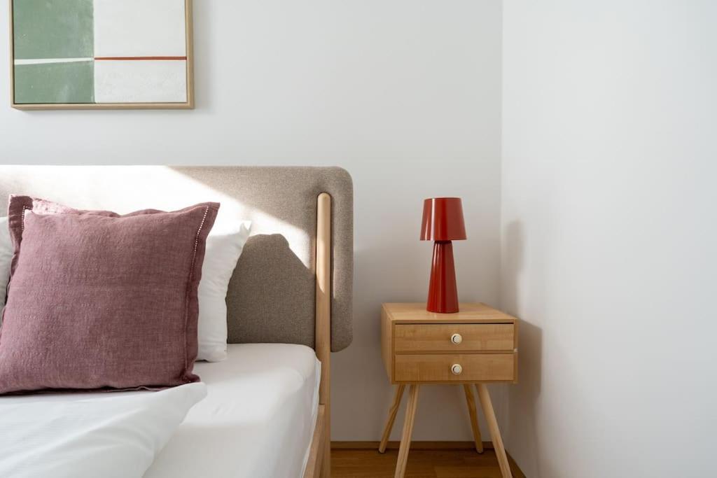 Apartment Hm • Modern 1br Apt With Balcony