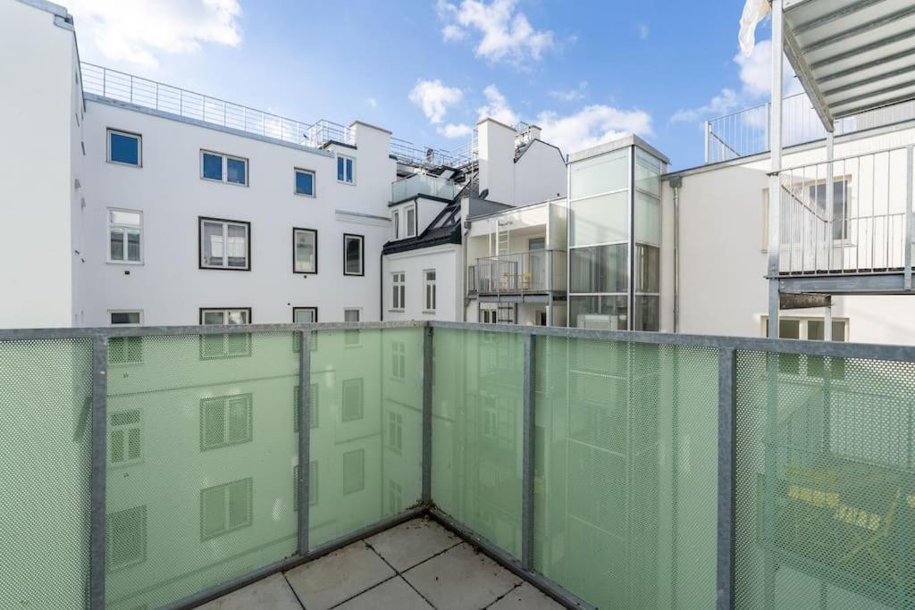 Hm • Modern 1br Apt With Balcony * Vienna