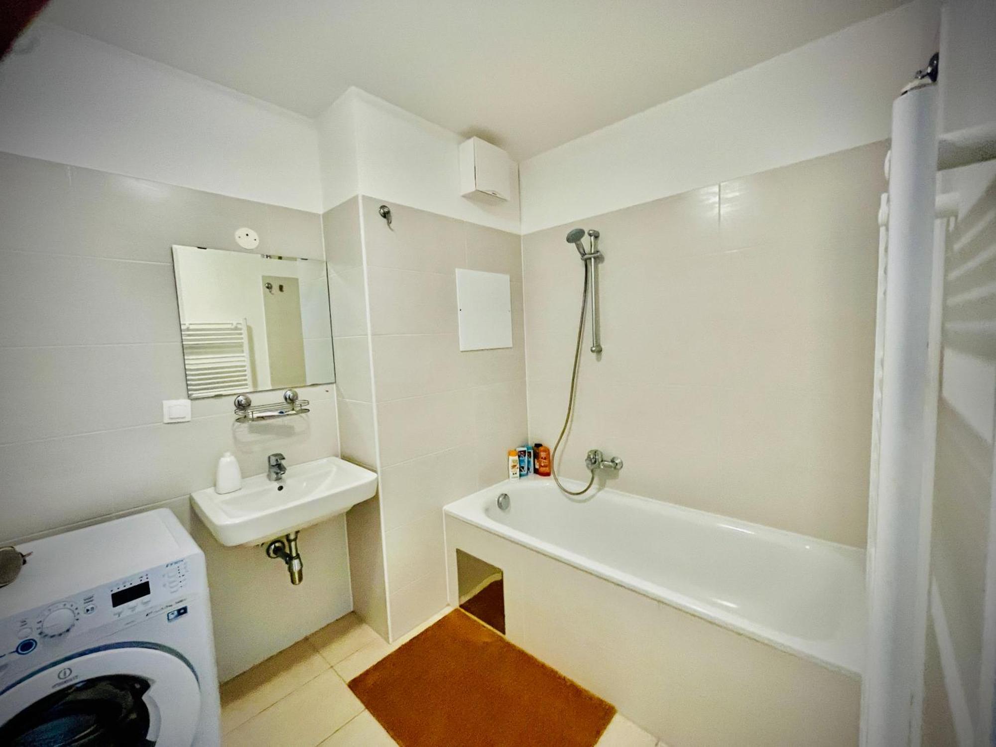 Apartamento Rove At Citygate - Exclusive Above Gate Shopping Center, With Metro Access *