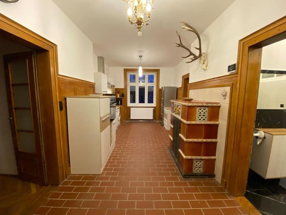Apartment Herrenhaus Hoeniger Flughafen 11min/wienmitte 12min *