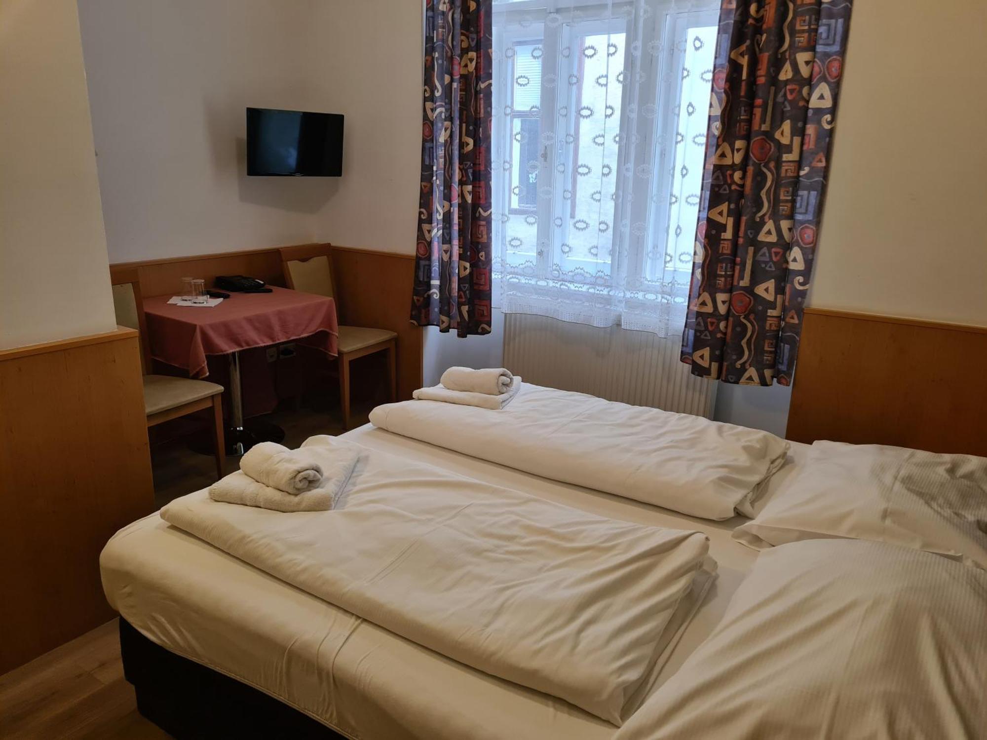 Pension Ani-Falstaff 3*