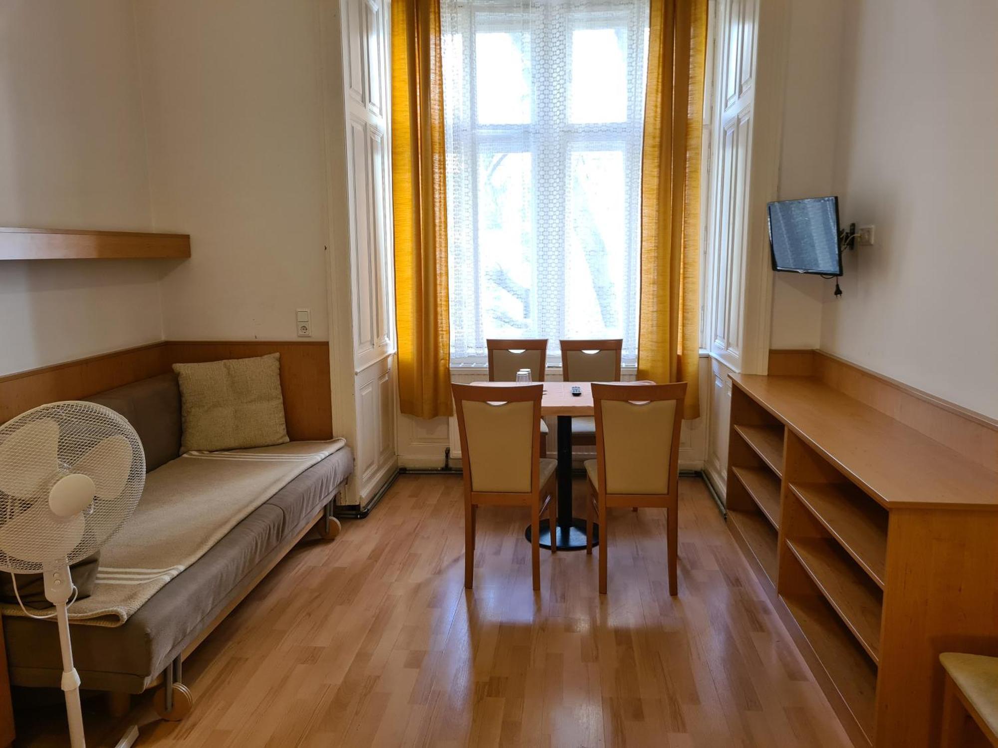 Pension Ani-Falstaff Hotel