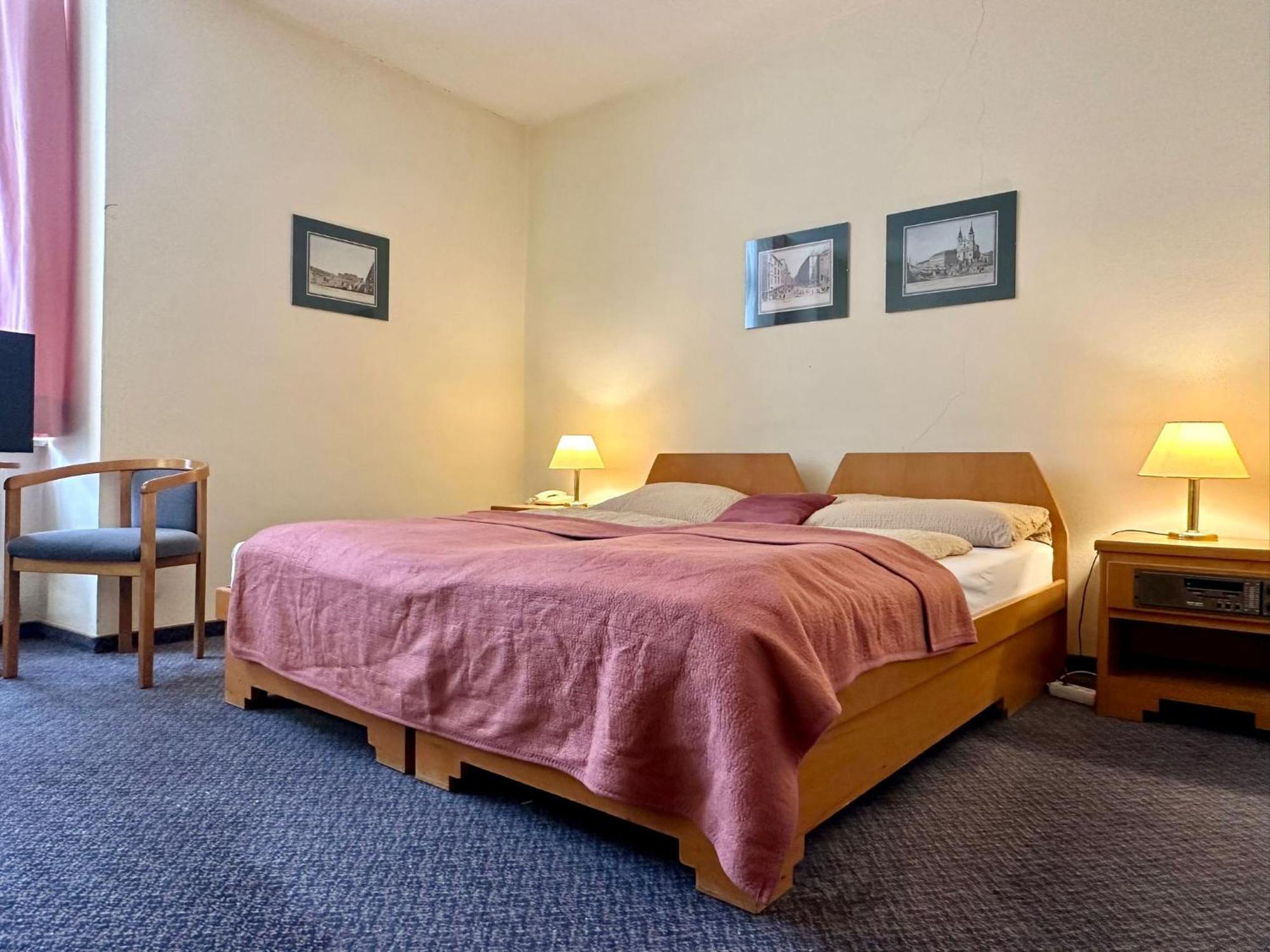 Very Apartments, 5 Min To Center, No Reception Hotel 3*