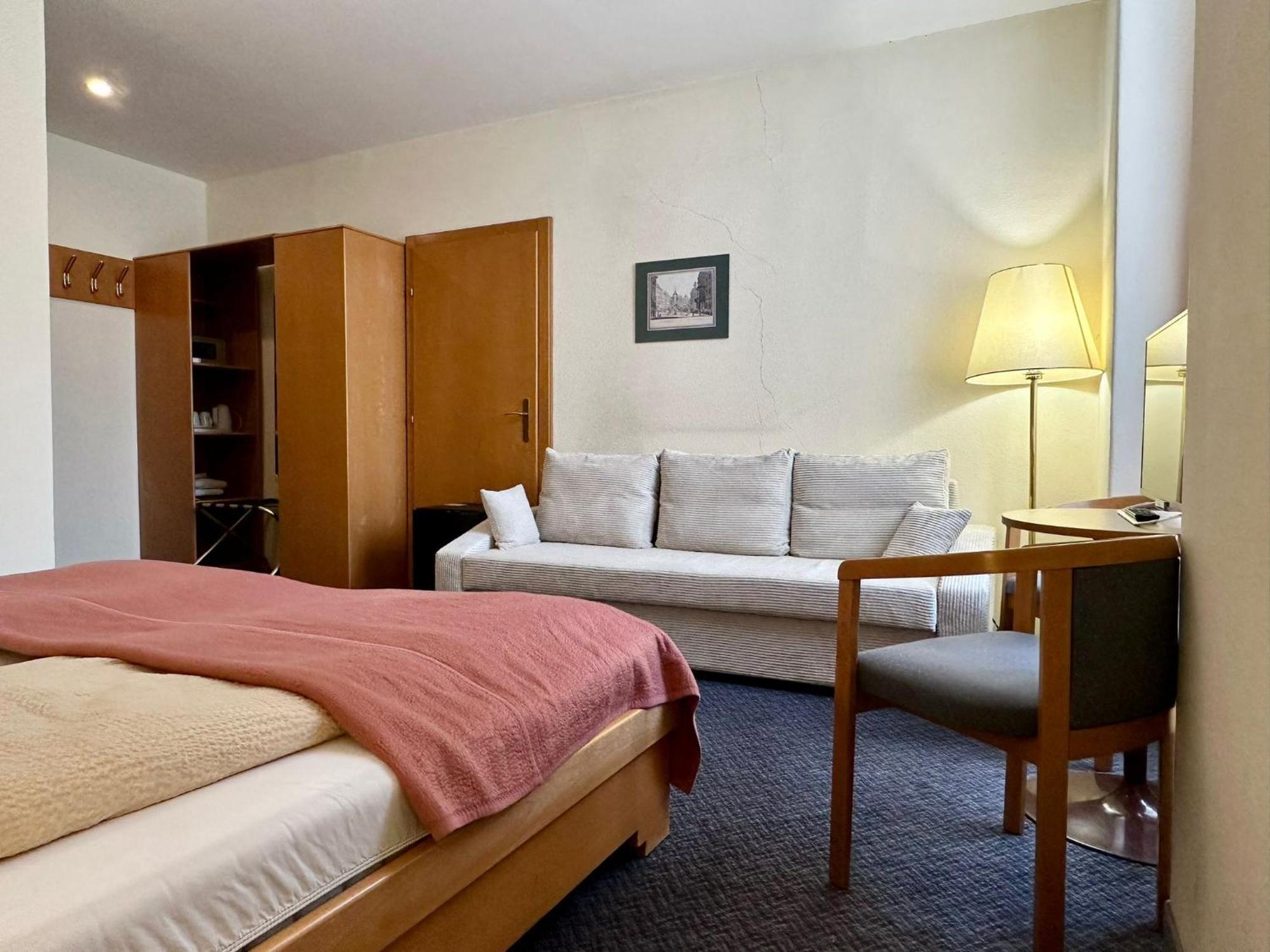 Hotel Very Apartments, 5 Min To Center, No Reception Vienna