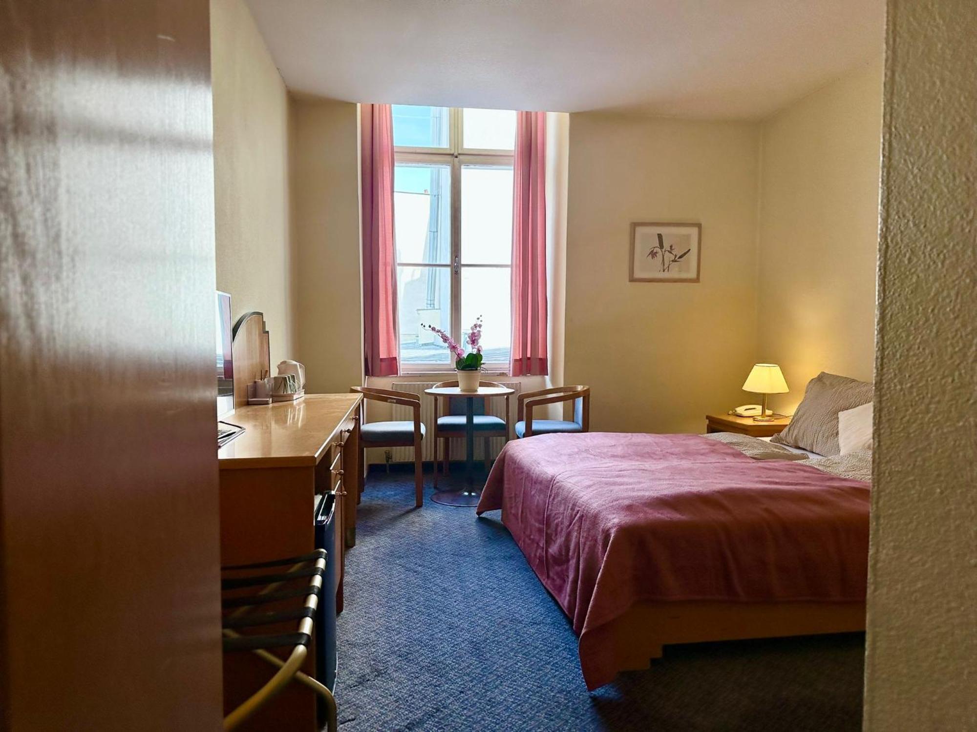 Very Apartments, 5 Min To Center, No Reception Hotel Vienna
