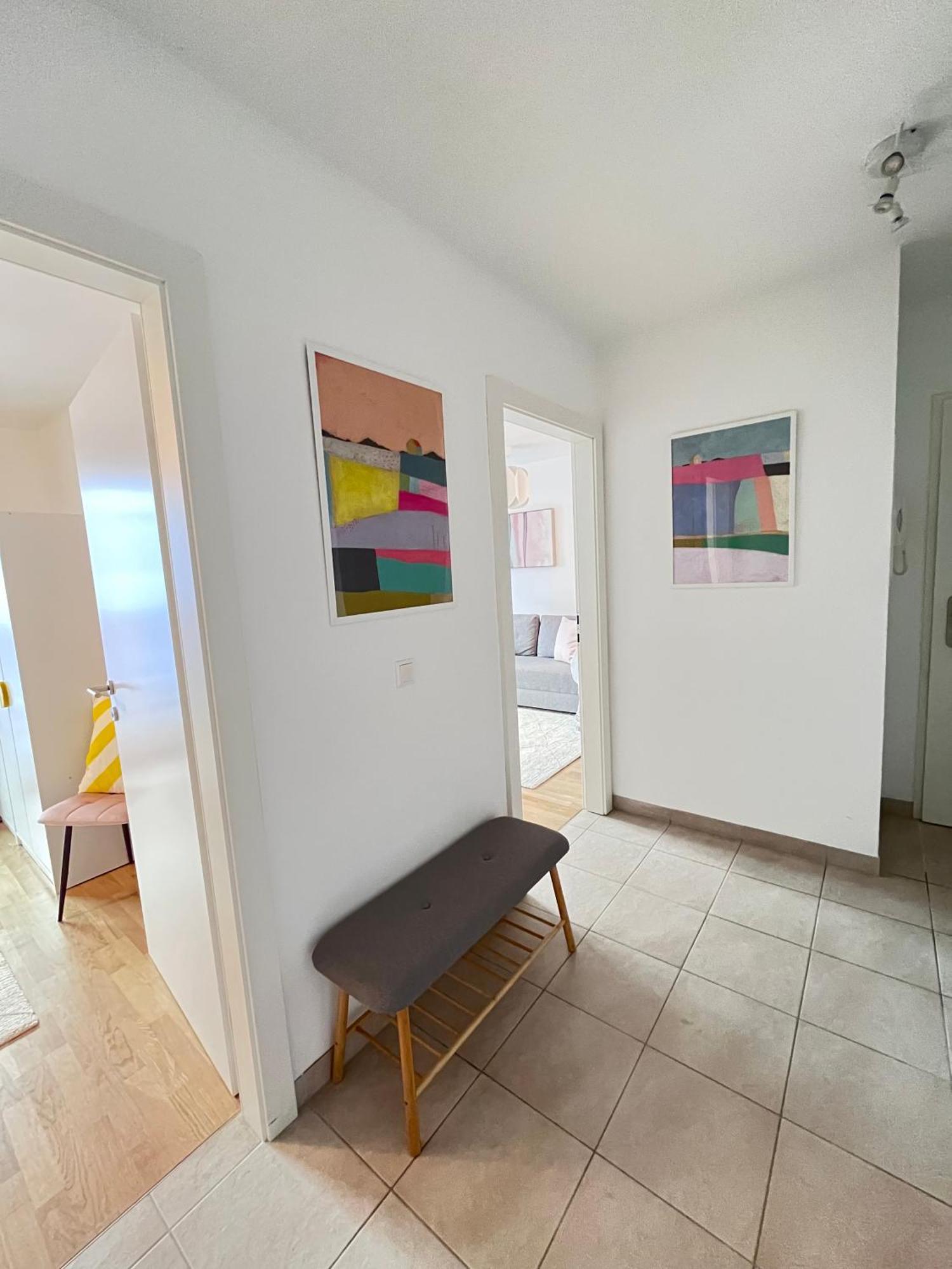 Funky Near Station Free Parking Apartment *