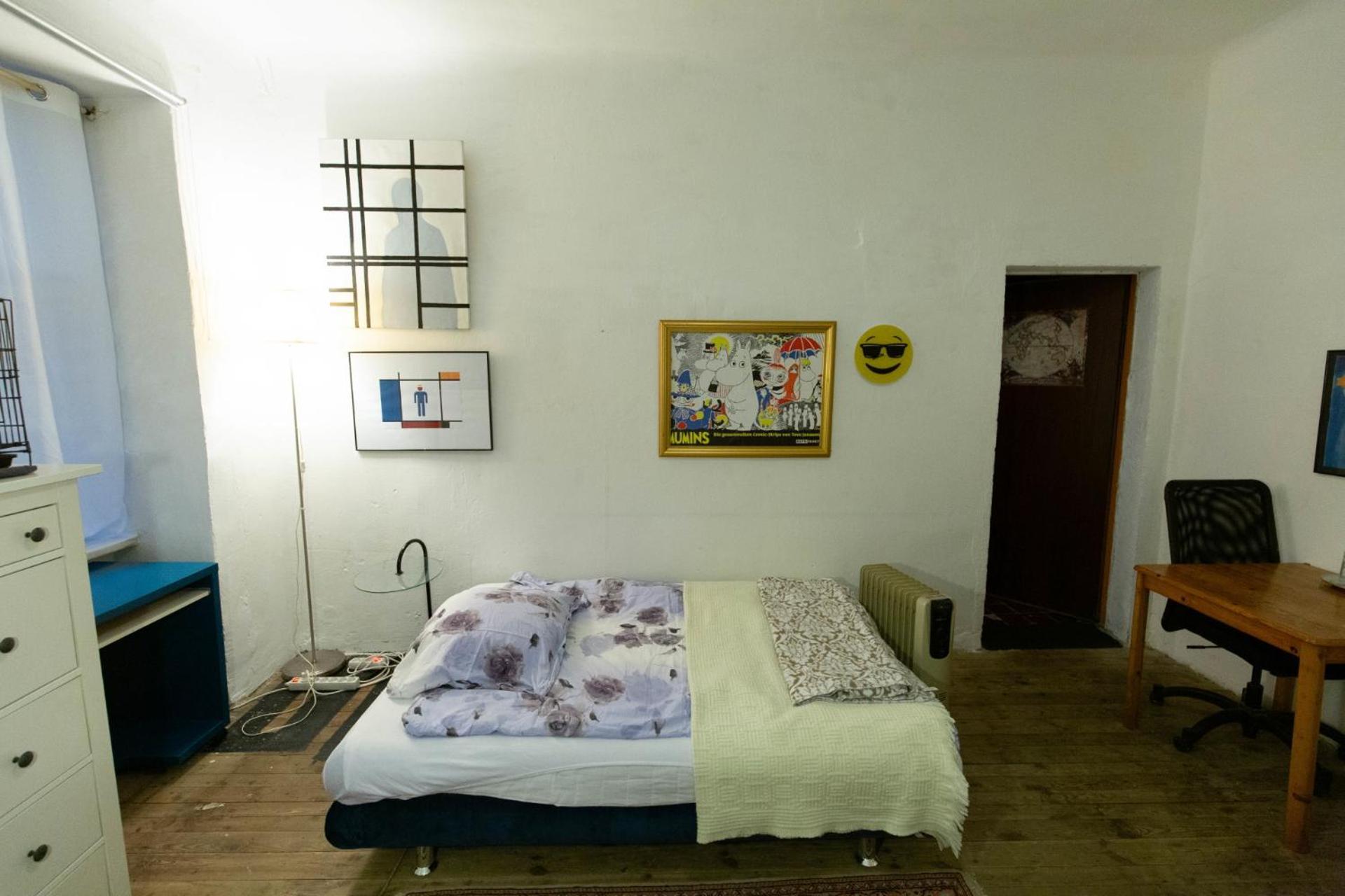 Central Atelier In Apartment *