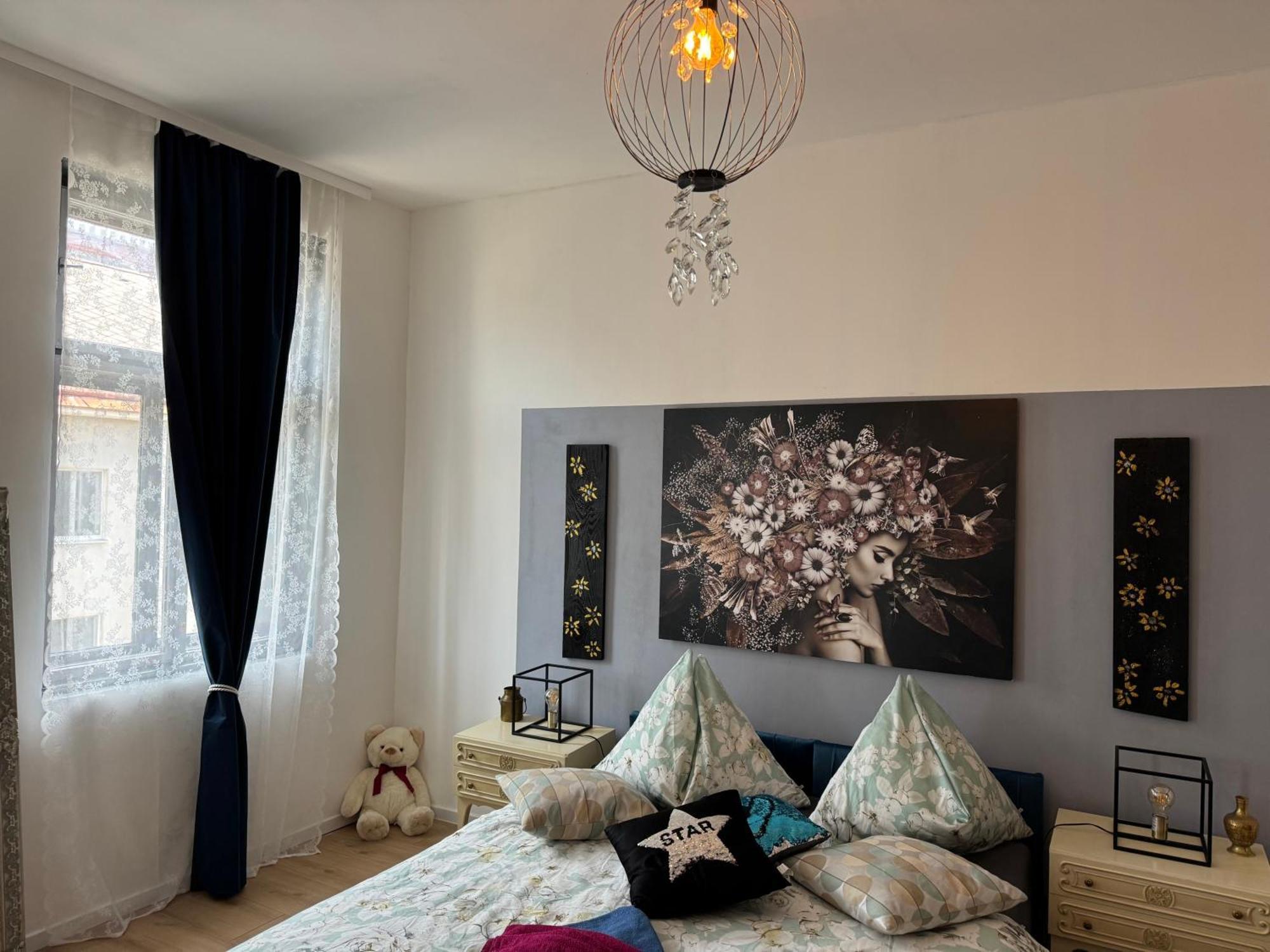 City Life Apartment!