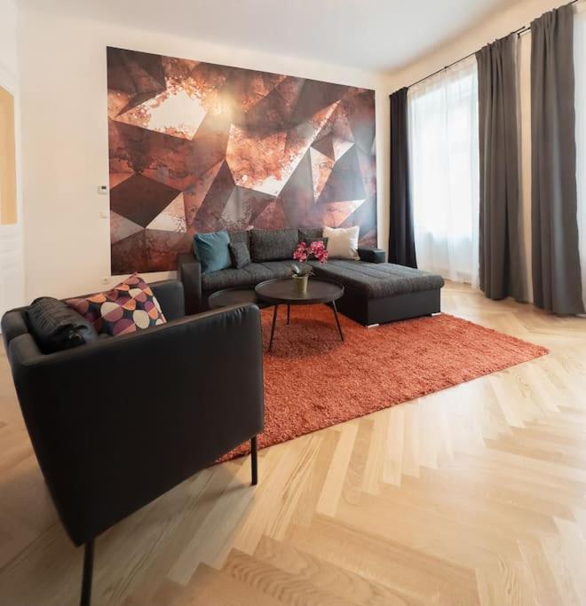 Classy Museumsquartier Apartment Vienna