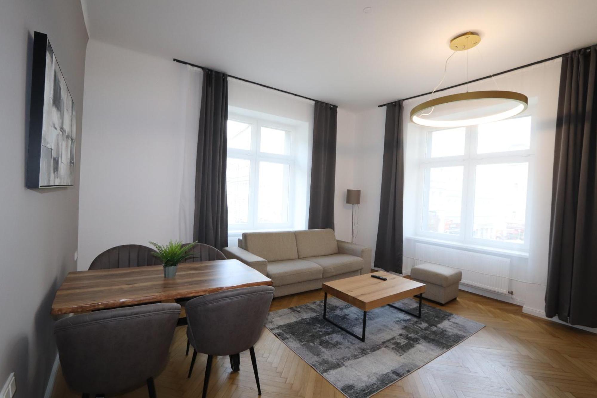Aparthotel Or 1050 3*