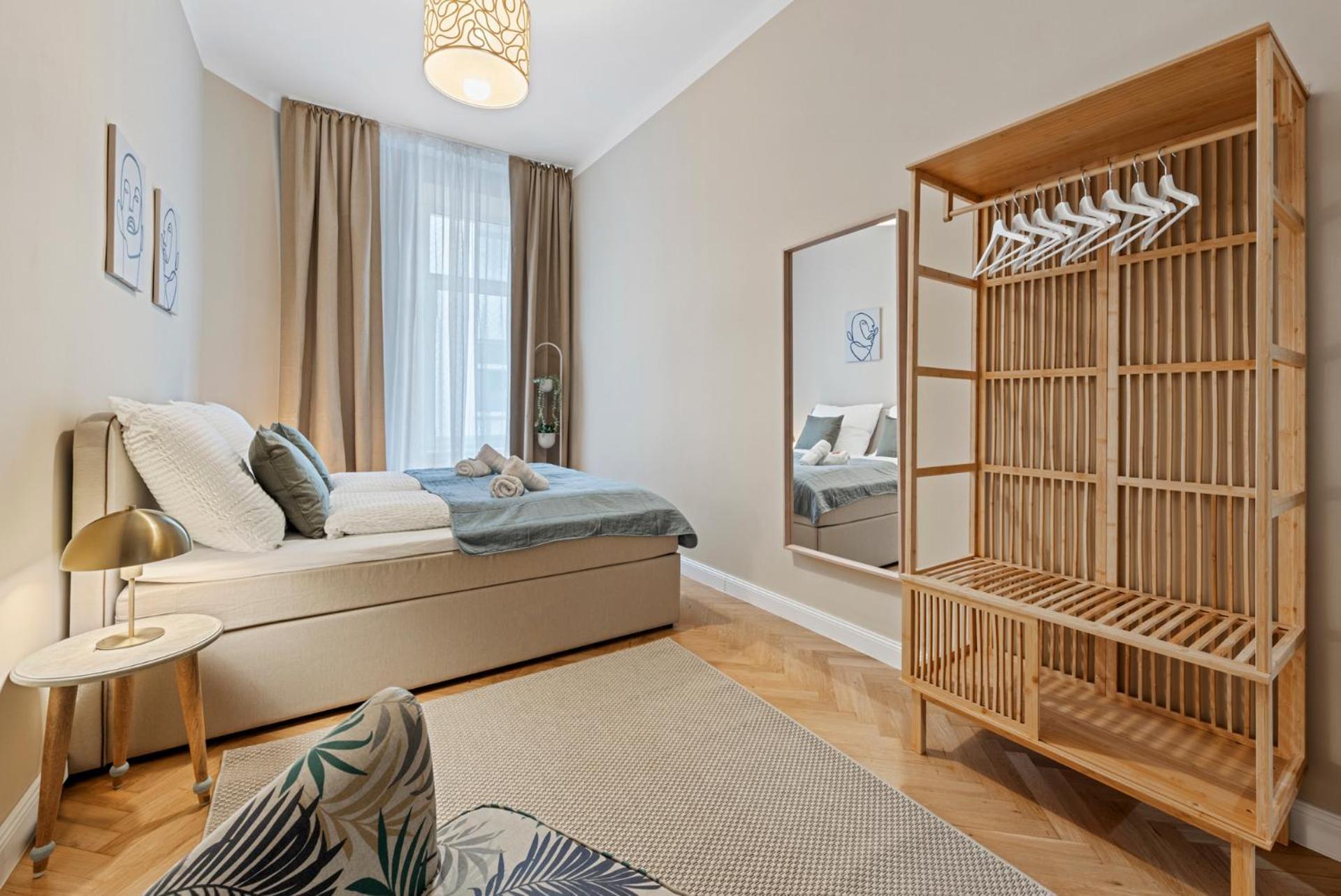 Apartment Exclusive 2 Bedroom *
