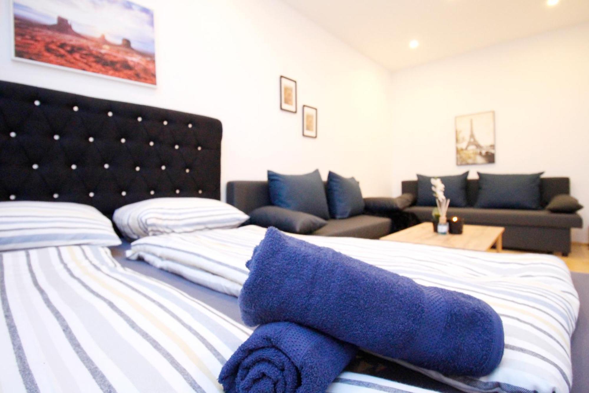 Premium Dw 16 Homestay