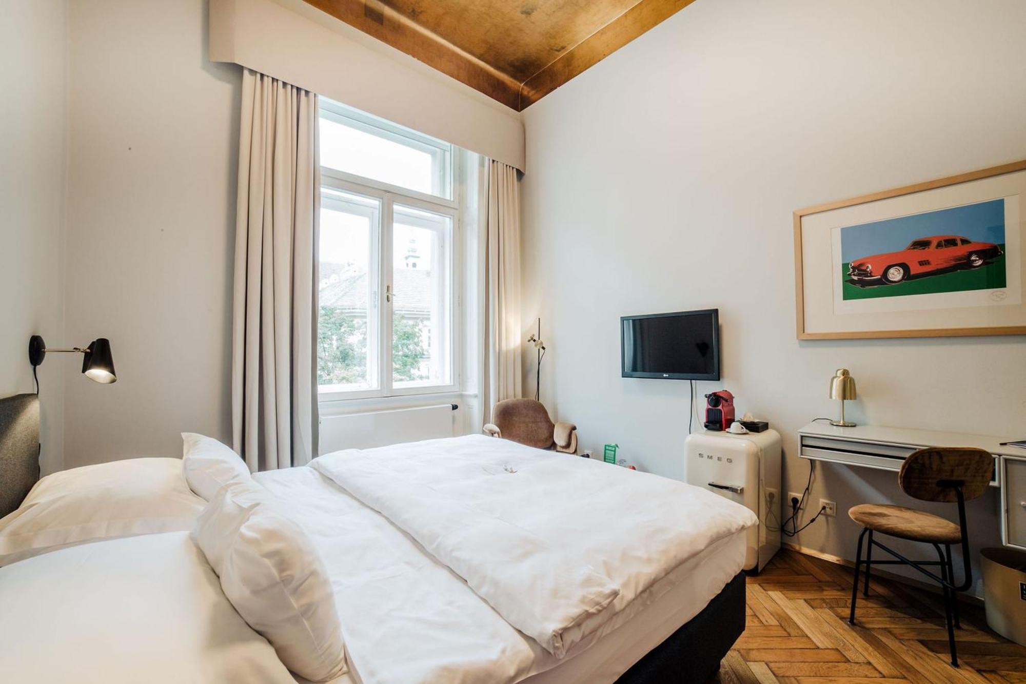 Small Luxury Altstadt 4* Viena