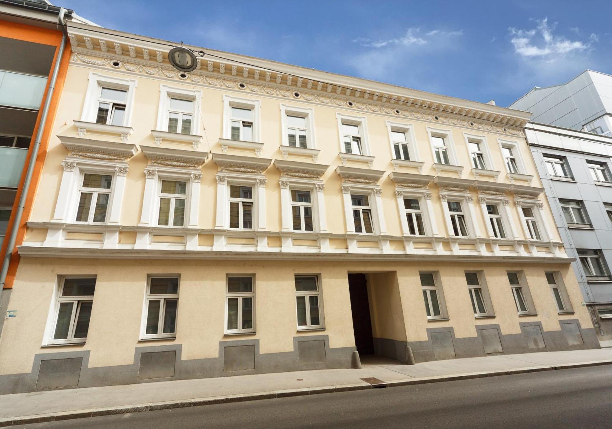 Arnsteingasse 8 * Wien