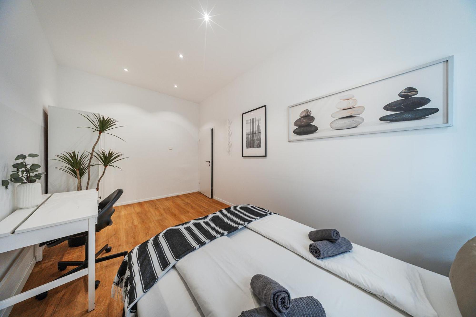 Albergue Nice Central City Room *