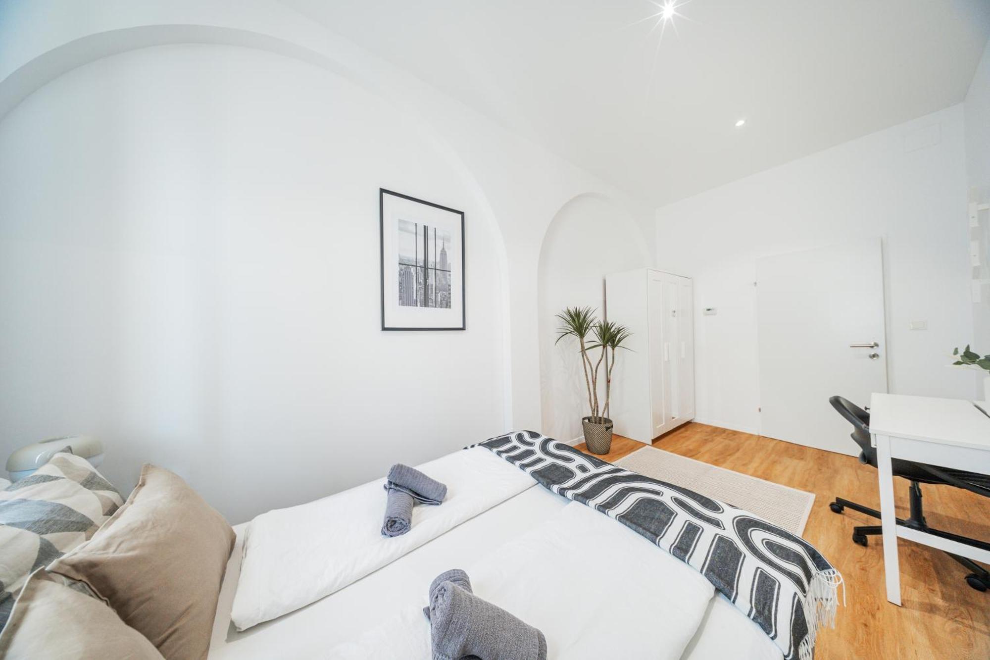 Albergue Nice Central City Room *