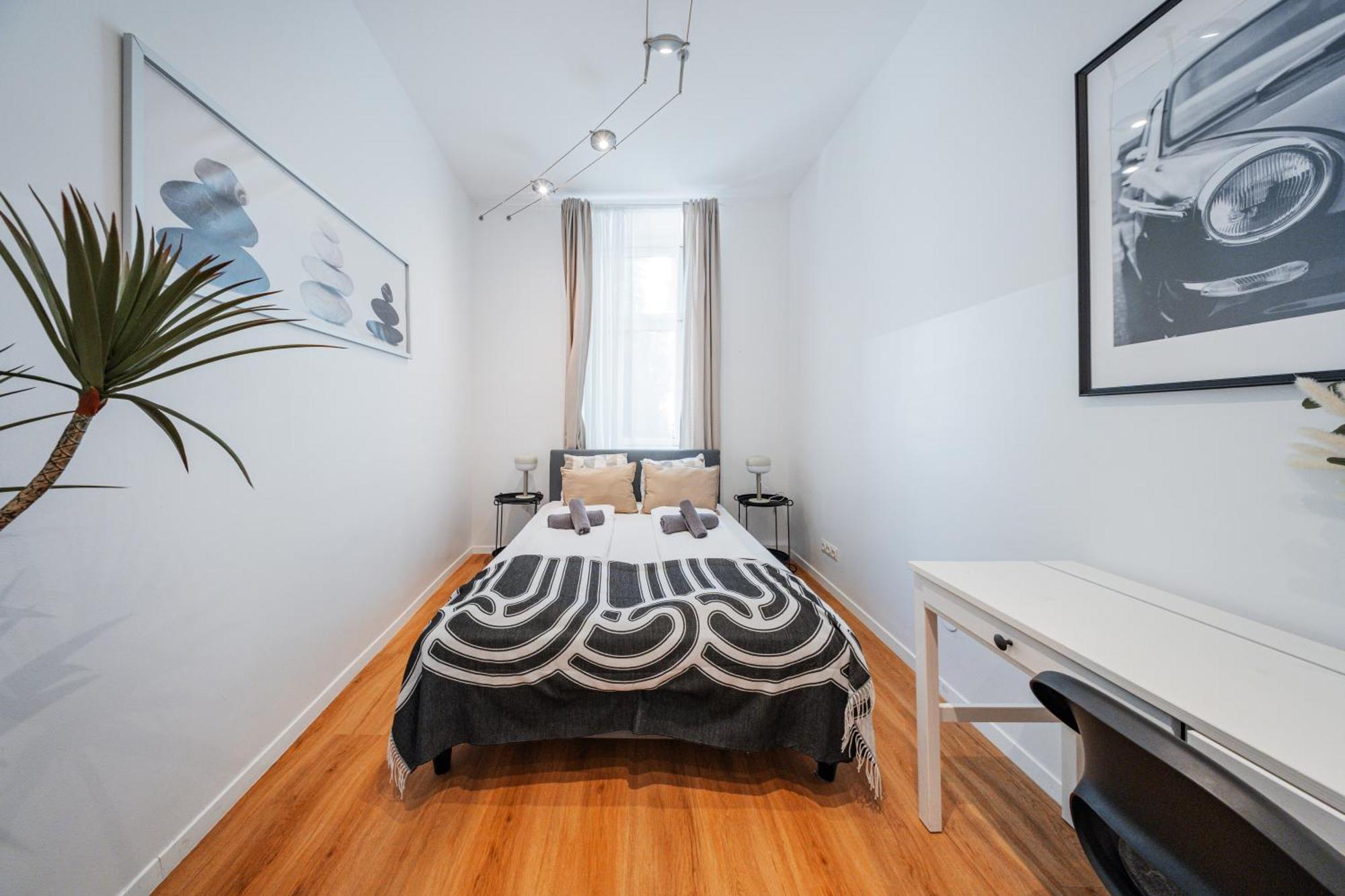 Albergue Nice Central City Room *