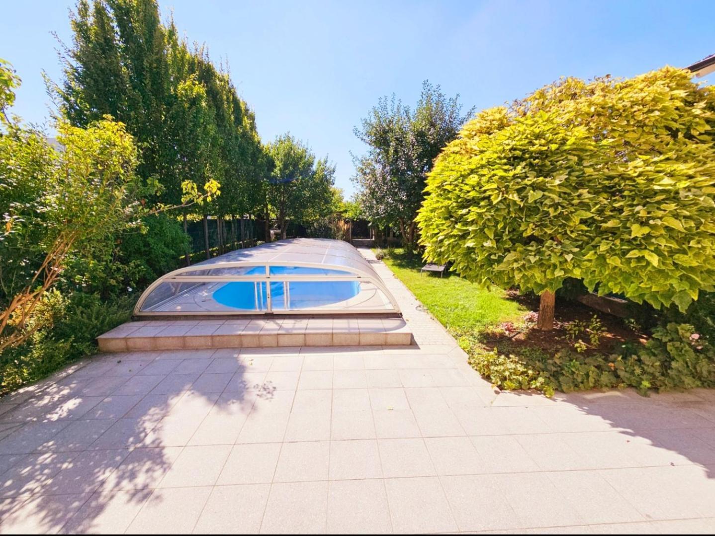 With Pool - Big Garden - Barbecue - Free Parking Villa
