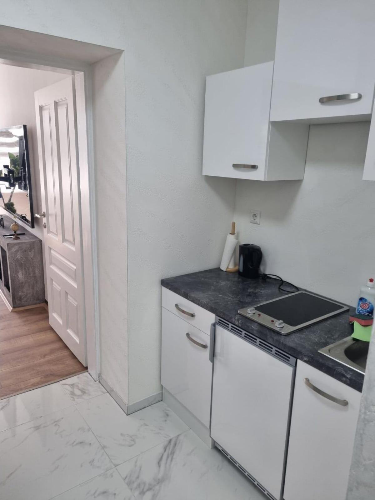 Royal Apartment *