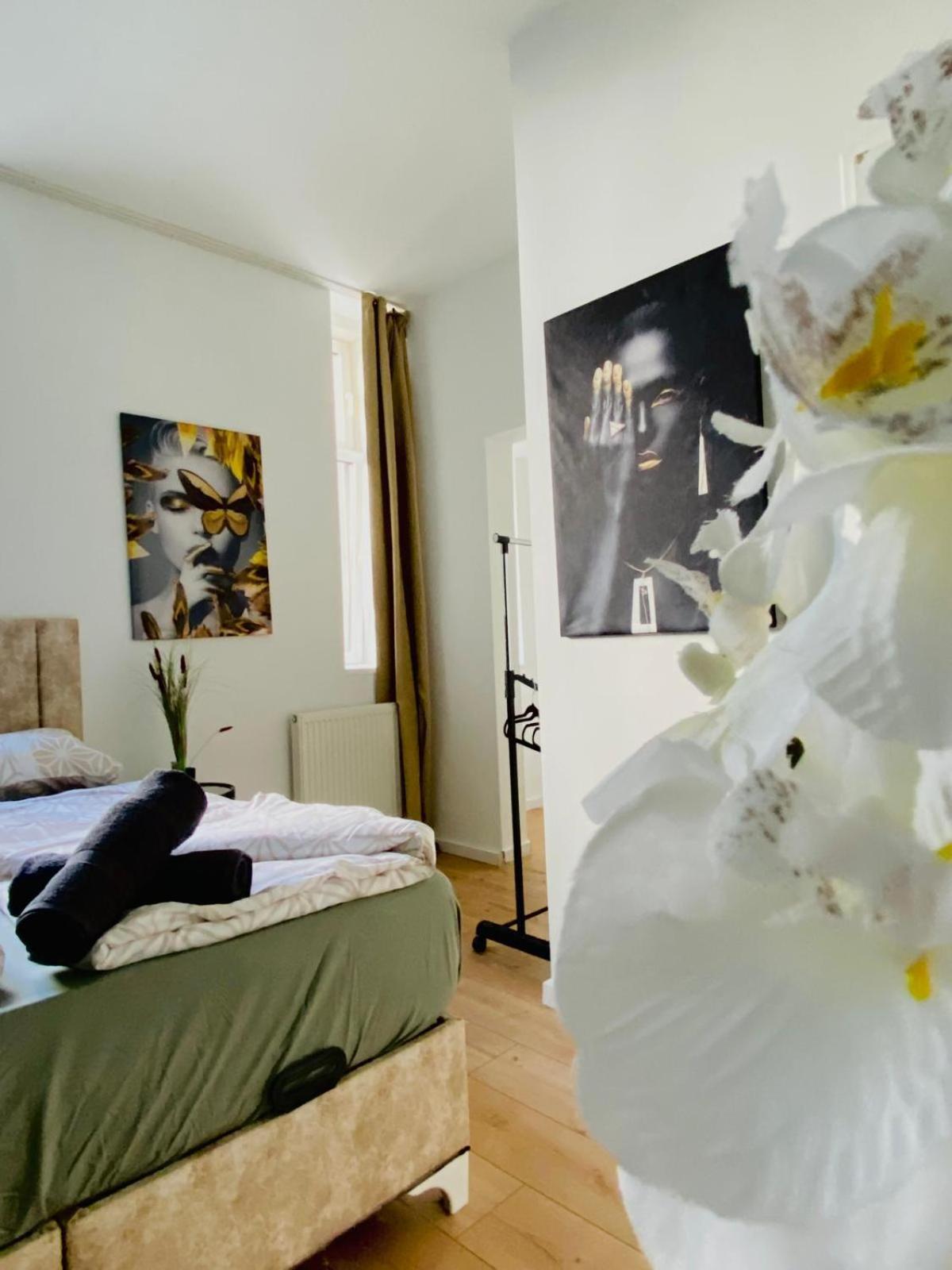 Apartment 8 Fully Equipped Studio Apt W Terrace Margareten