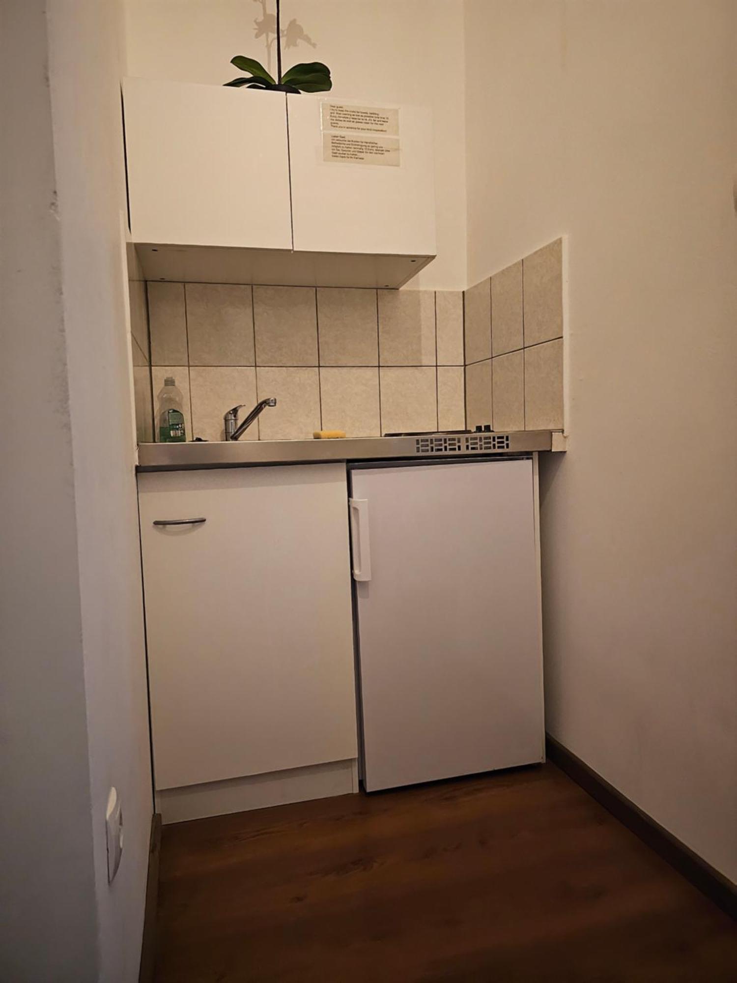 38m2 Near Center