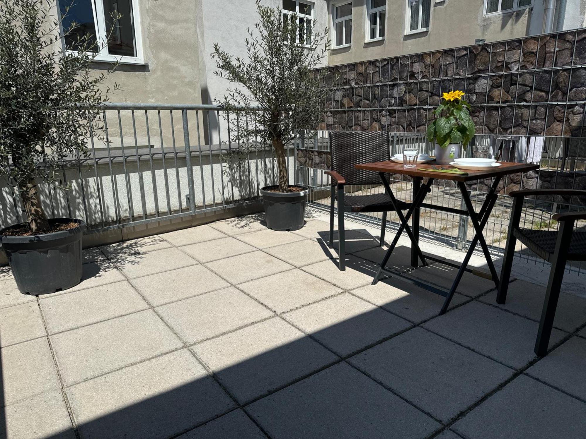 Apartment Klein Aber Fein Mit Terrasse