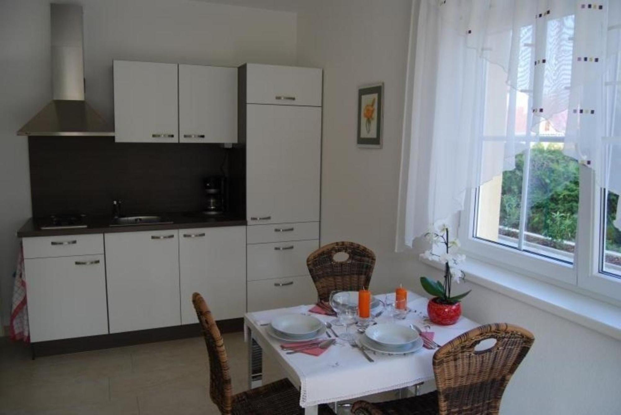 Apartment Ferienwohnung Florian 2 In 21-floridsdorf *