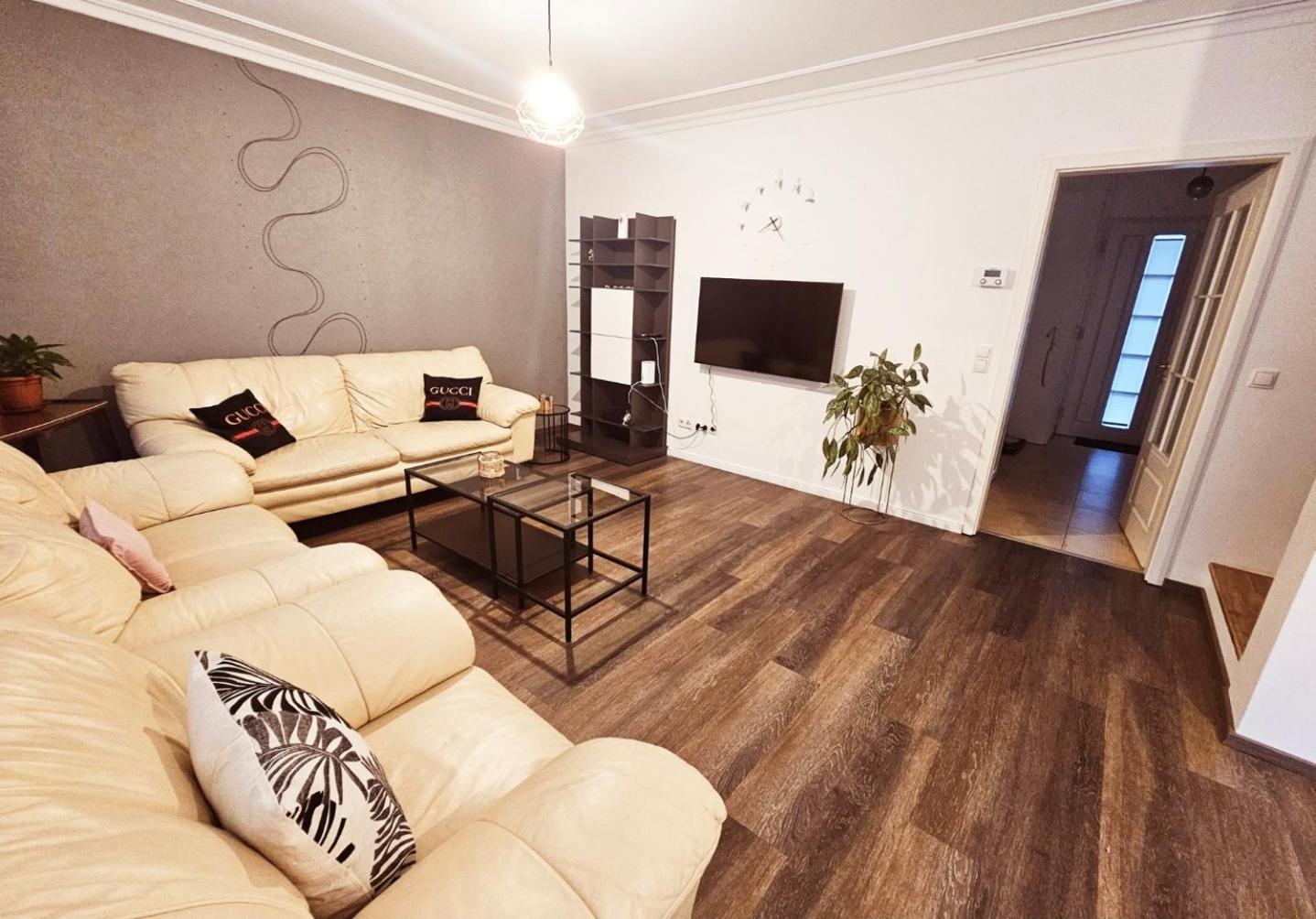 With Pool - Big Garden - Barbecue - Free Parking Vienna