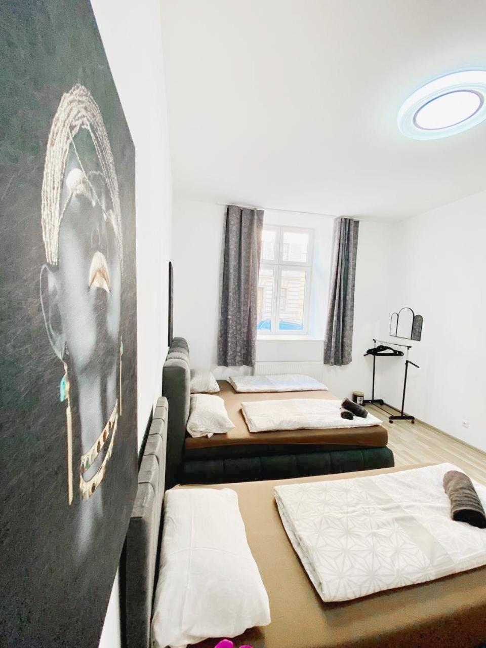 Family Studio In Schoenbrunn Area Apartment Vienna