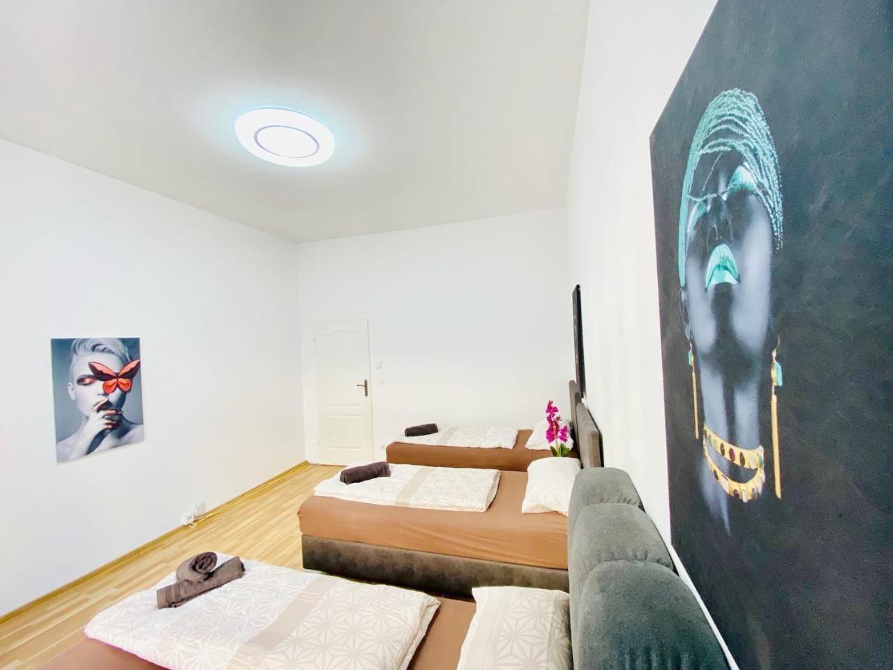 Family Studio In Schoenbrunn Area Apartment *
