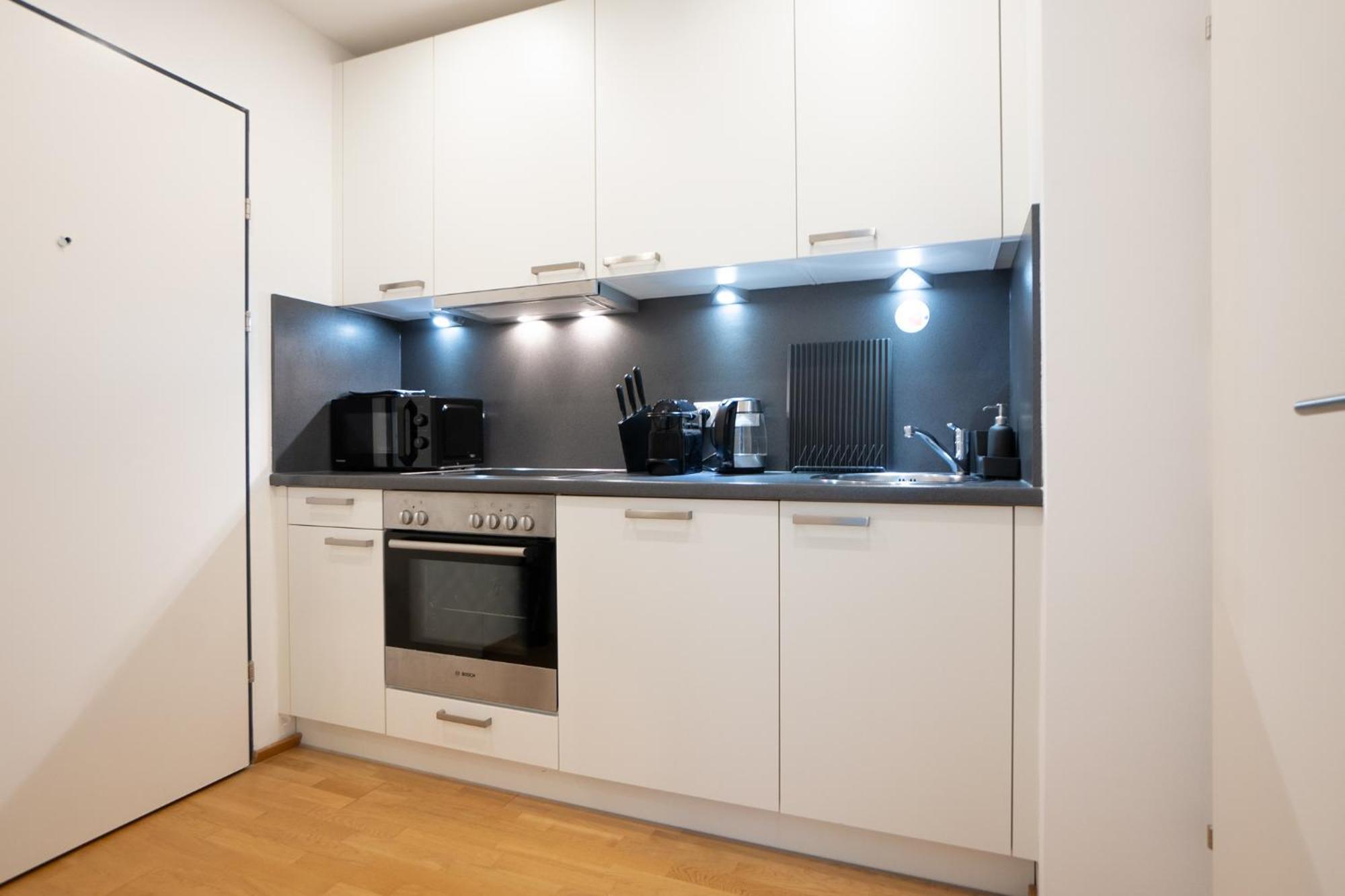 Bright Stylish With A Huge Terrace In A Location Apartment
