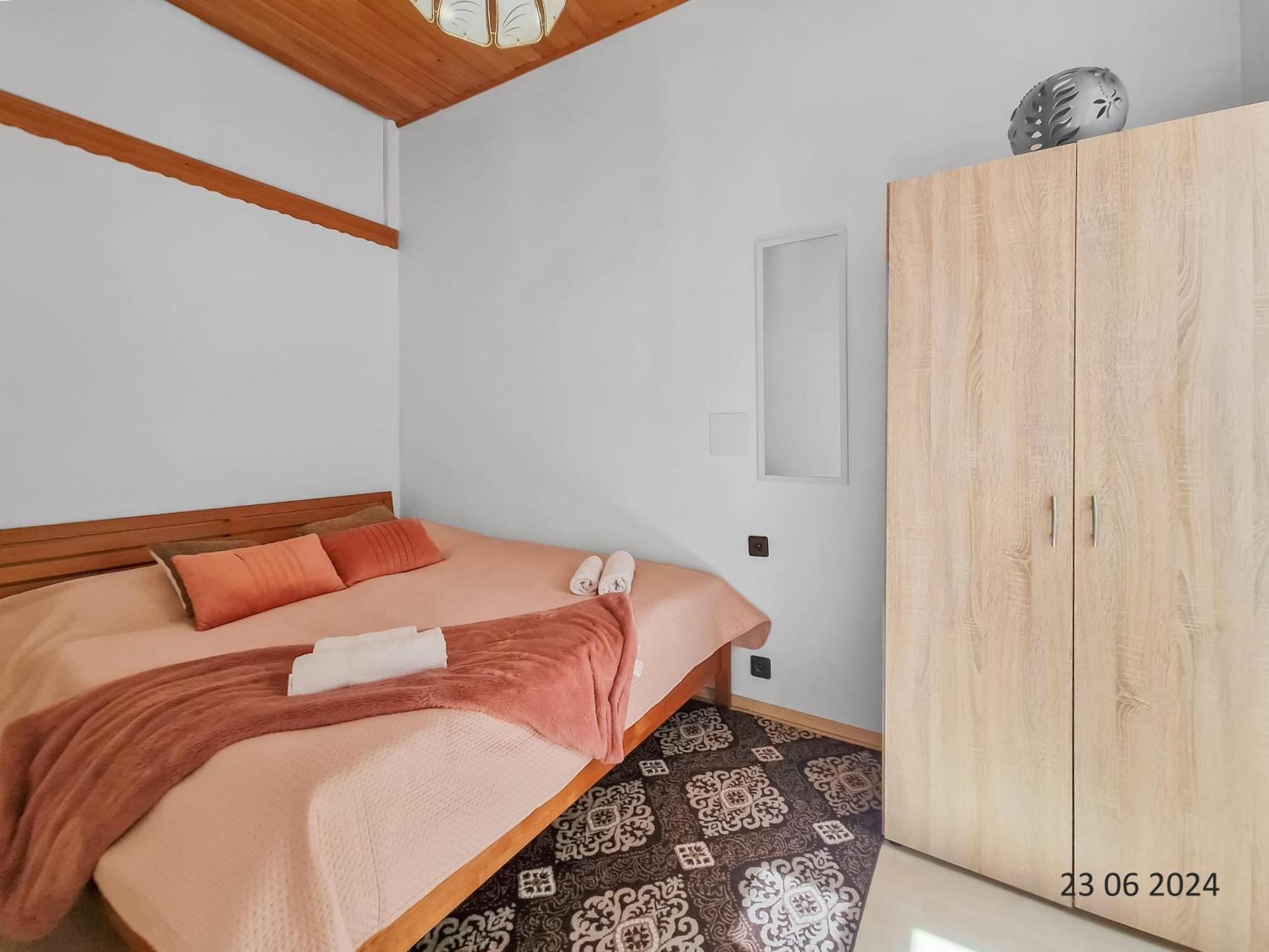 Four-bedroom, Four King-size Comfort Apartment