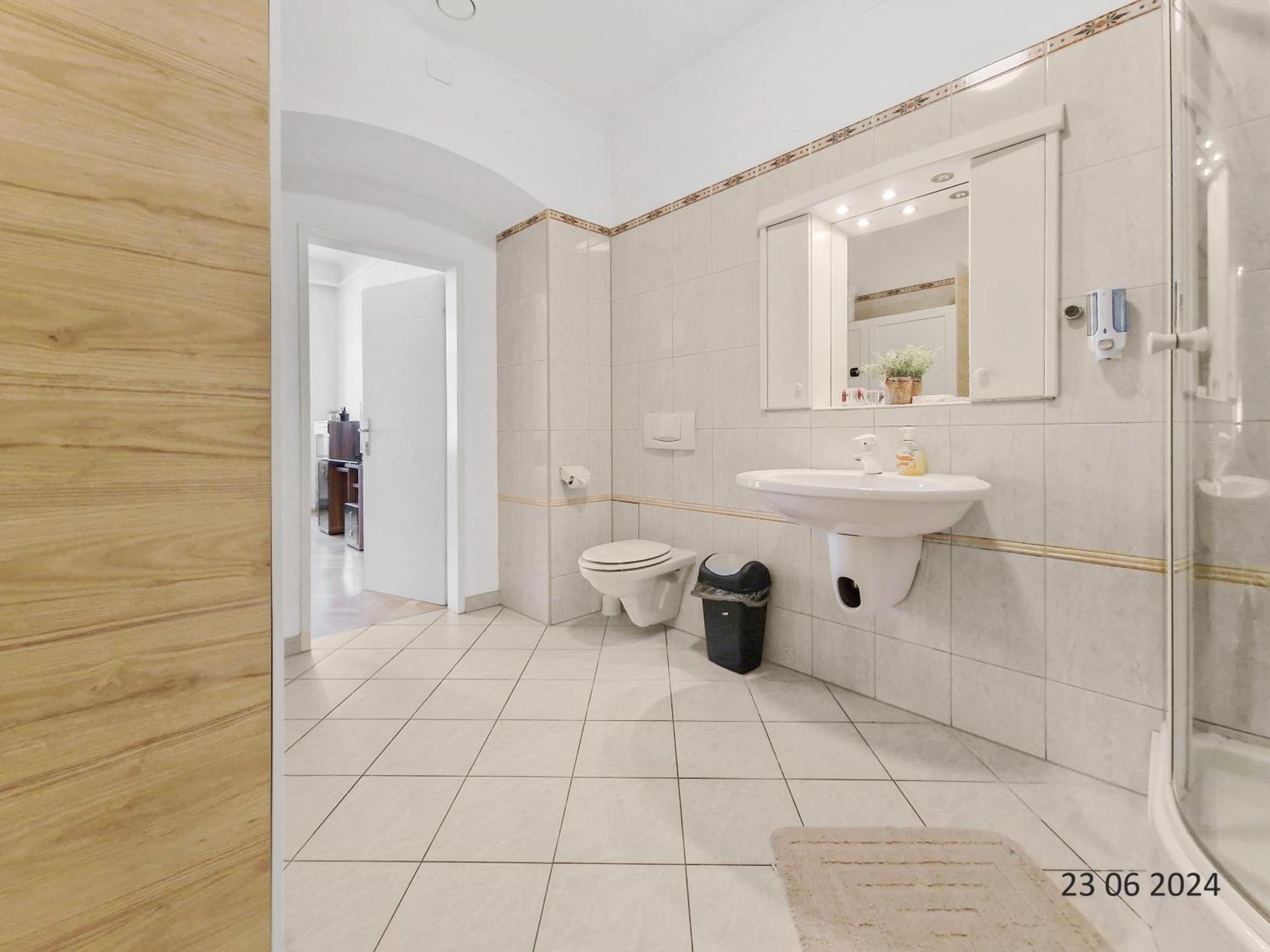 Apartment Four-bedroom, Four King-size Comfort Vienna