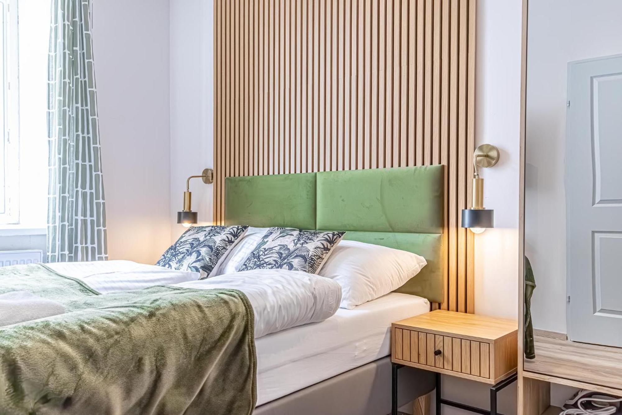 Wiener Stadthalle Boutique - Ideal For Couples Apartment Wien