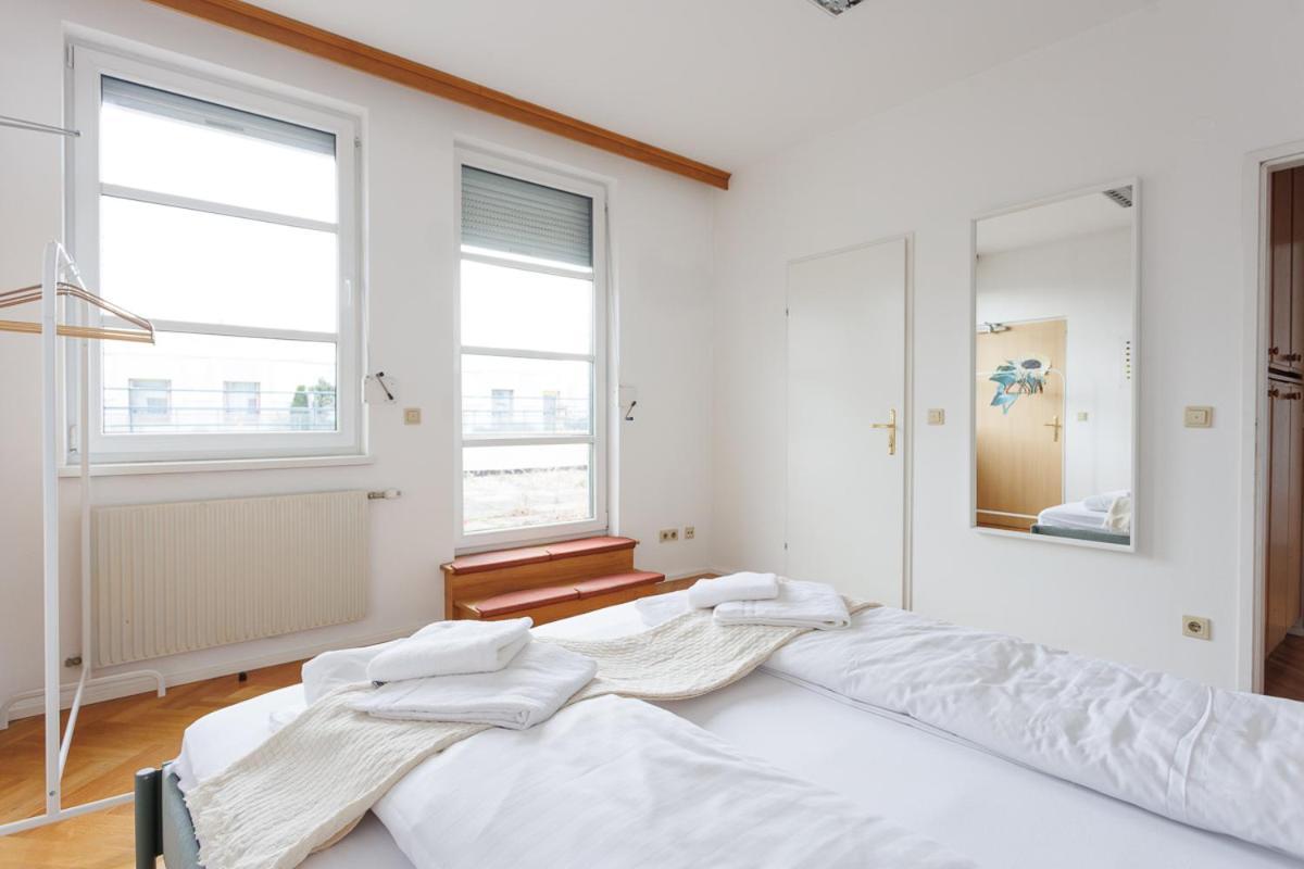 Apartment Familien- Und Gruppenparadies Platz Fuer 12 Gaeste Wien