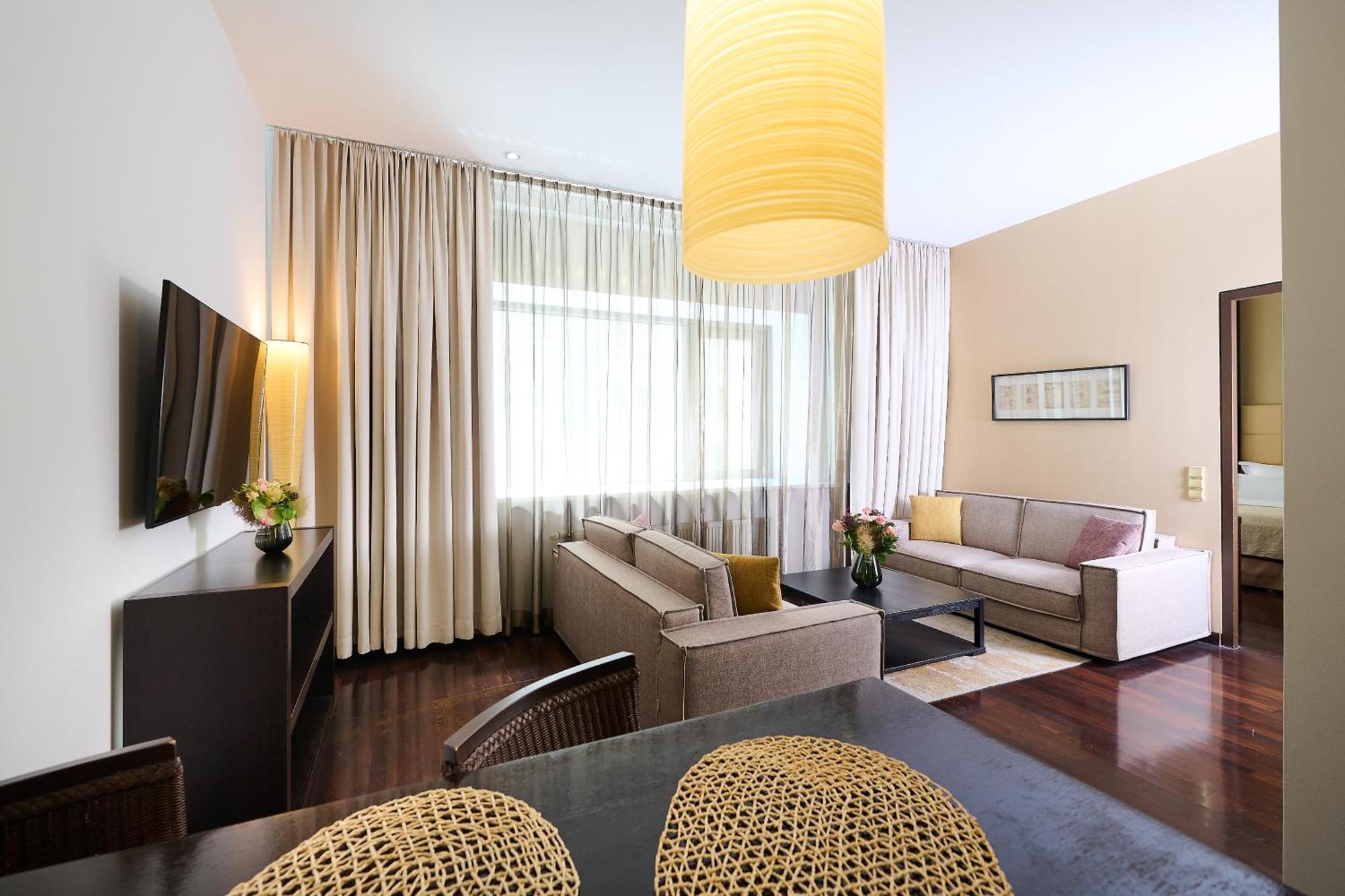 Aparthotel Myplace Premium 4*
