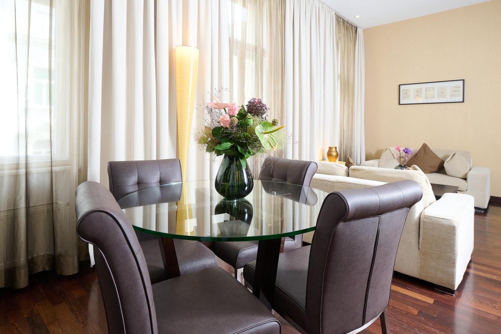 Myplace Premium 4*