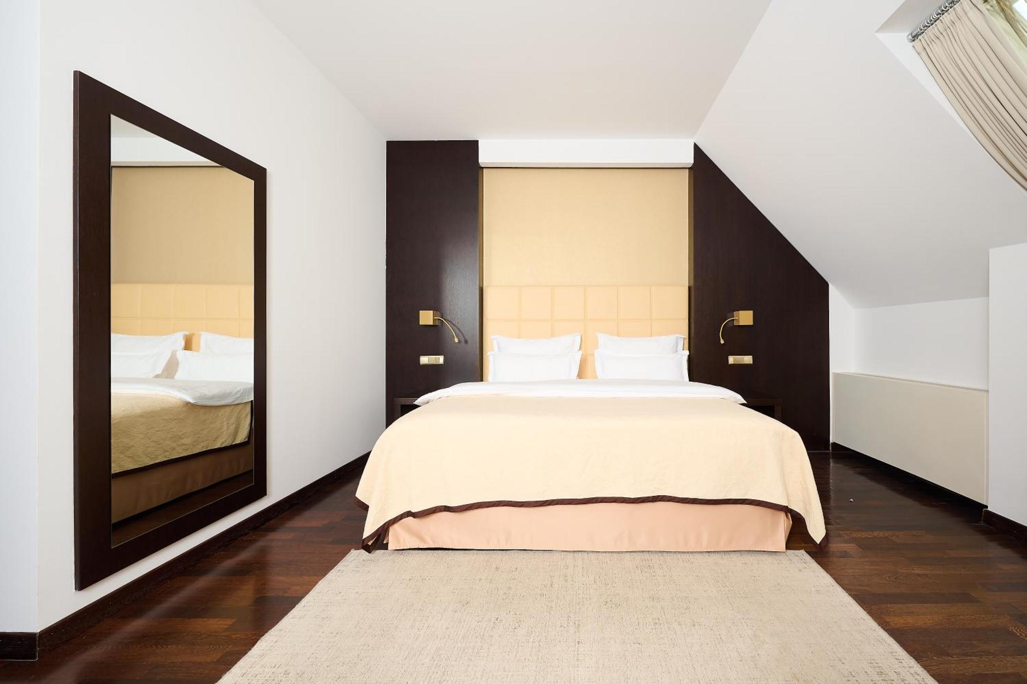 Myplace Premium 4*