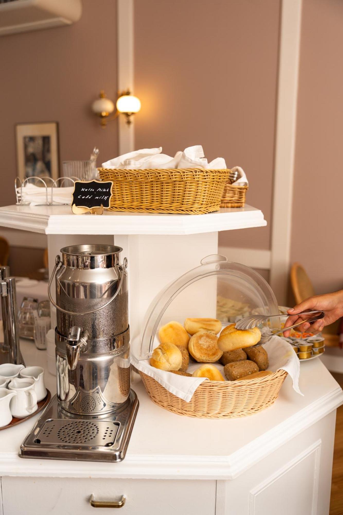 Continental Hotel-pension 4* Vienna