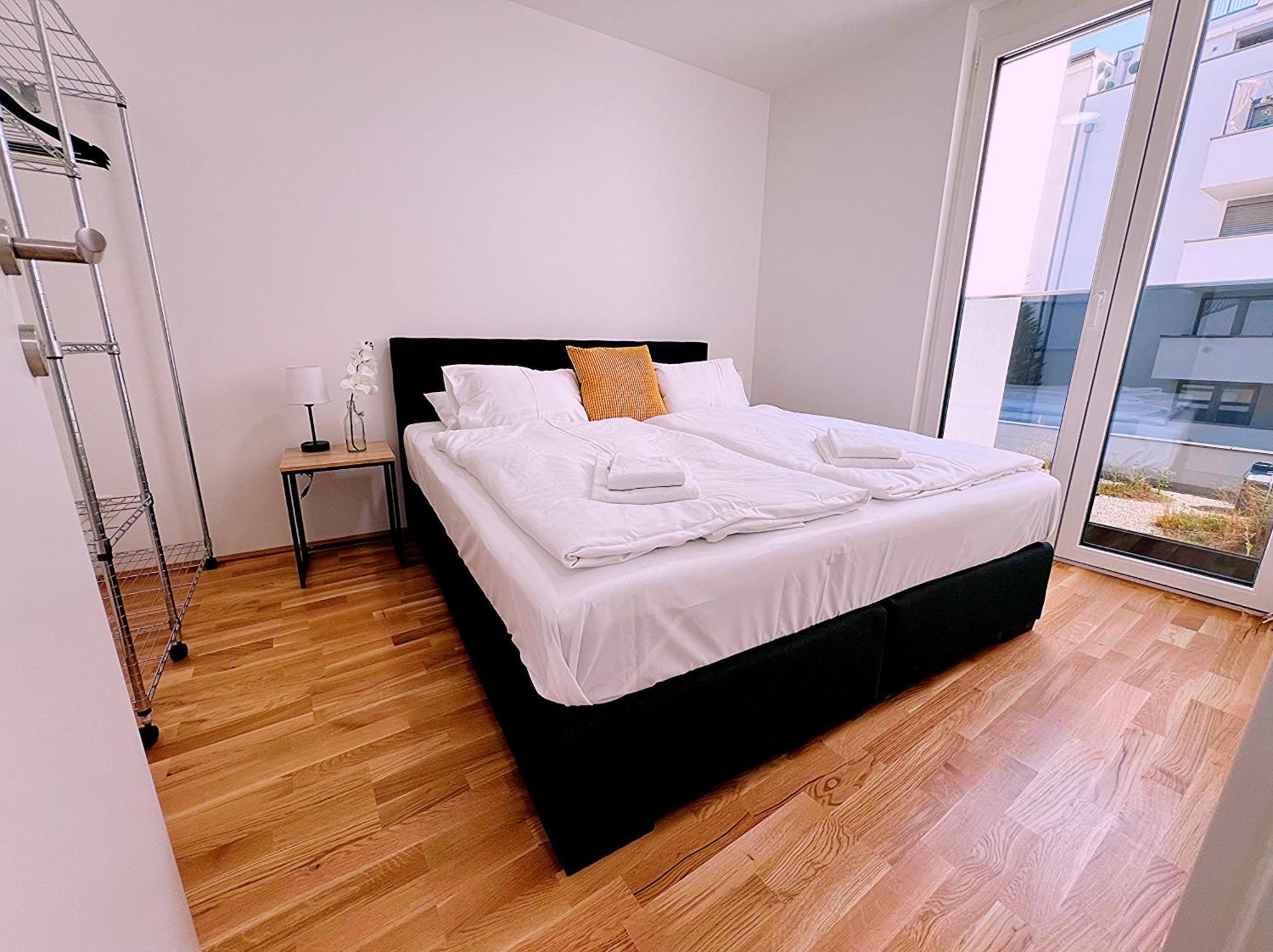 Modern, New, Next To Metro - Gg13 Vienna