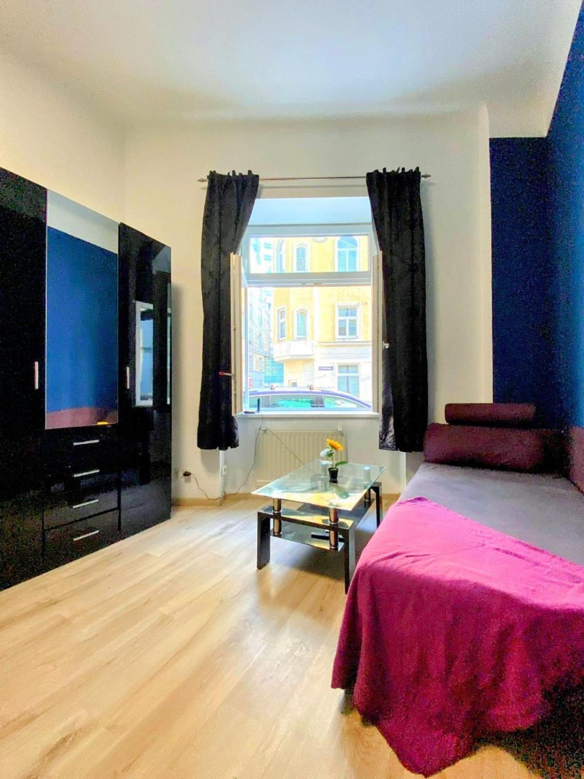 Astonishing 1 Bedroom Apt. Near Danube River *